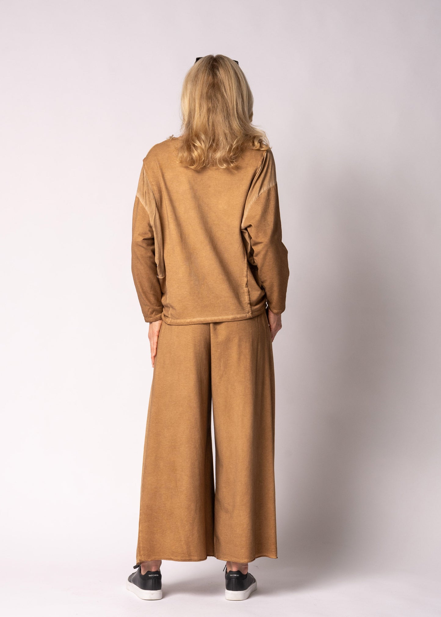 Novelia Pants in Sahara Sand