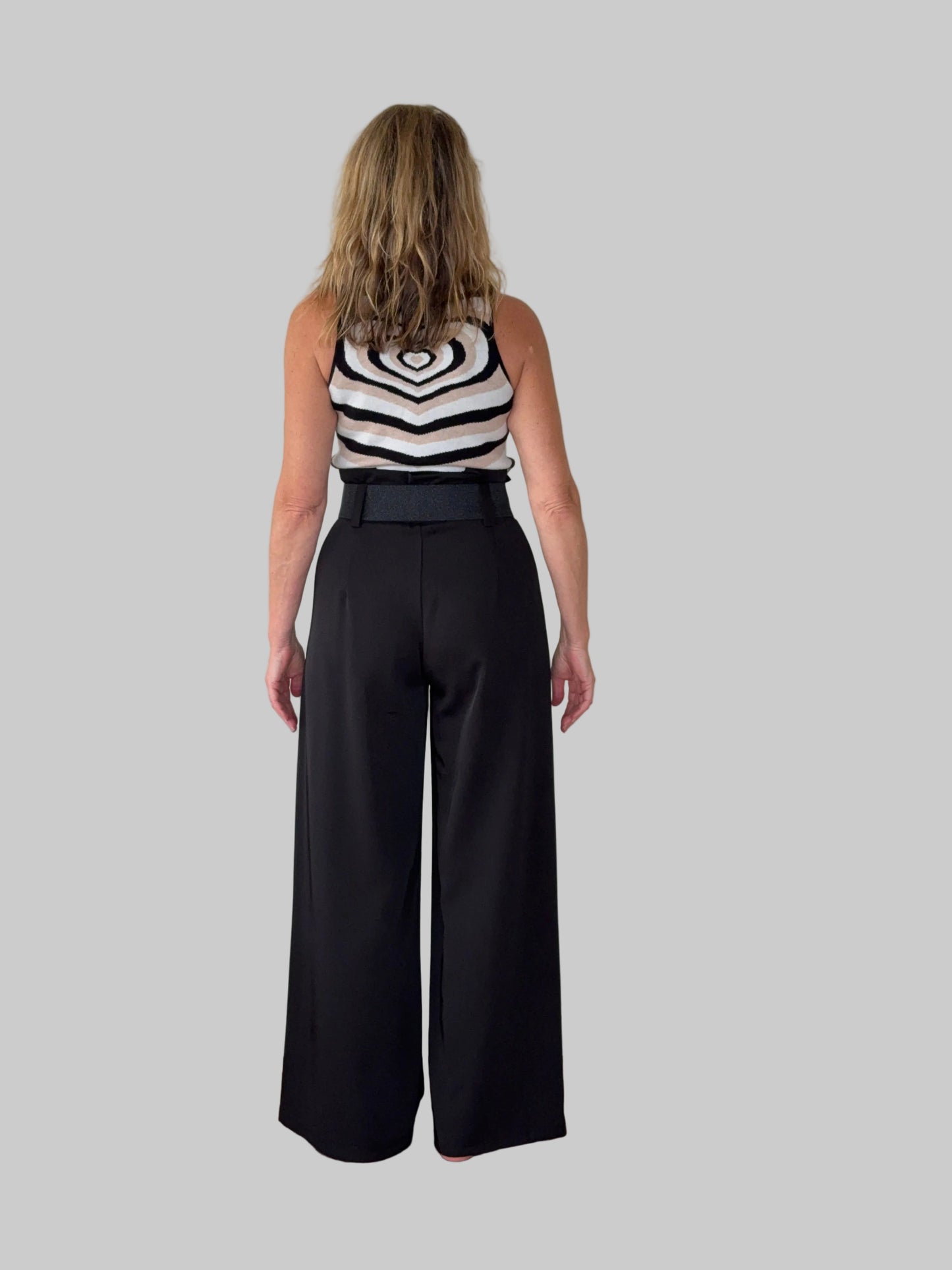 Heart print knit top styled with black wide leg pants - women's fashion Australia - Cheeky Goddess - back view