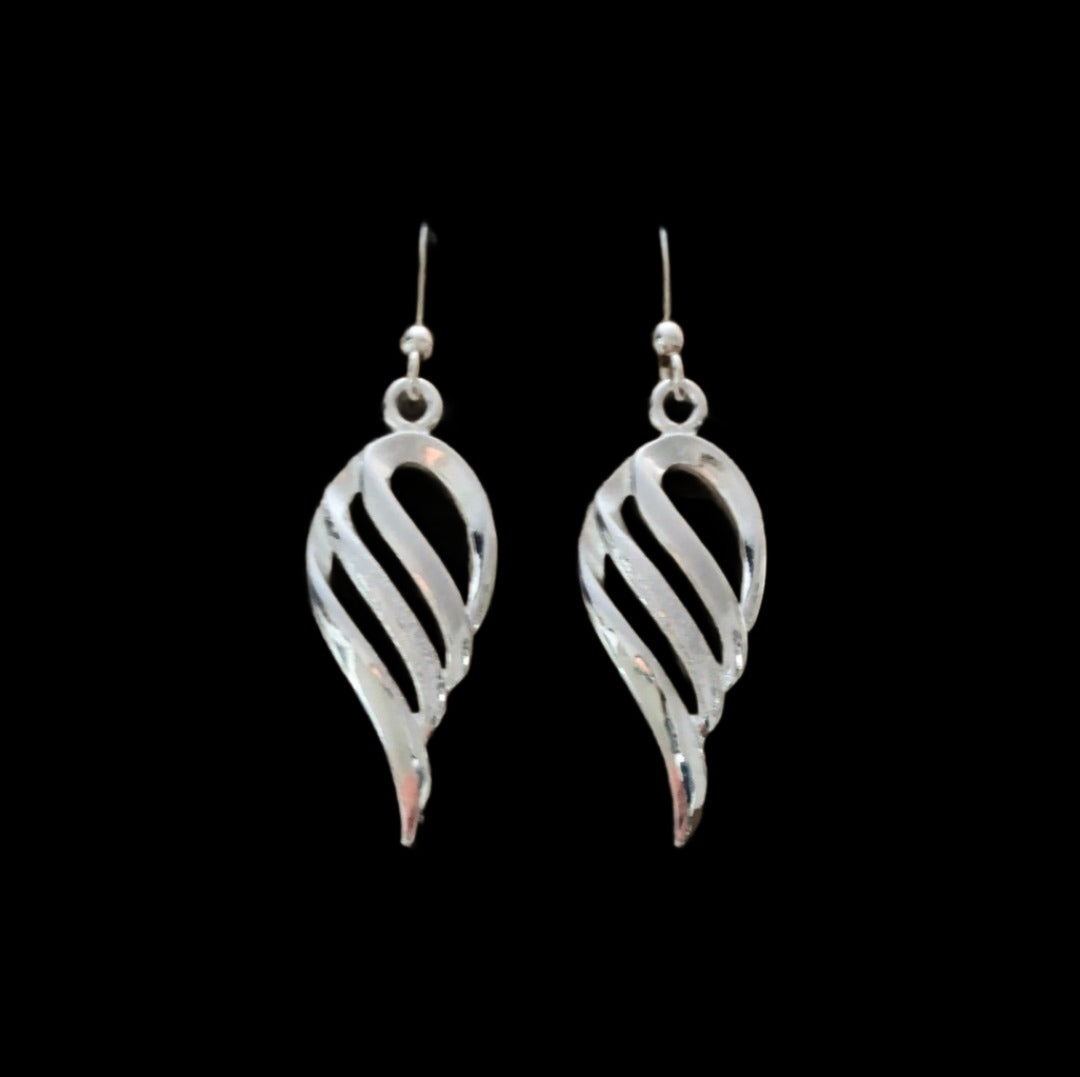 Leaf Shaped Earrings - Cheeky Goddess