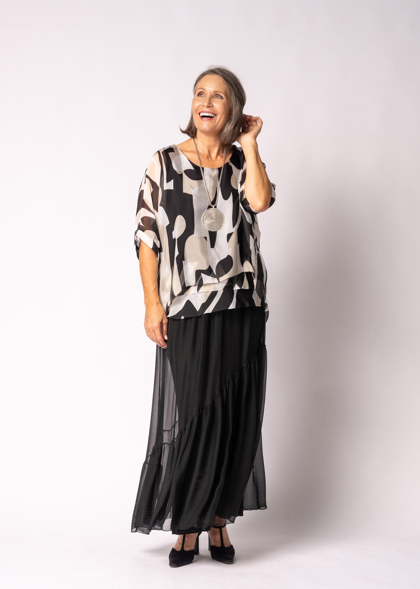 Narella Silk Top in Onyx