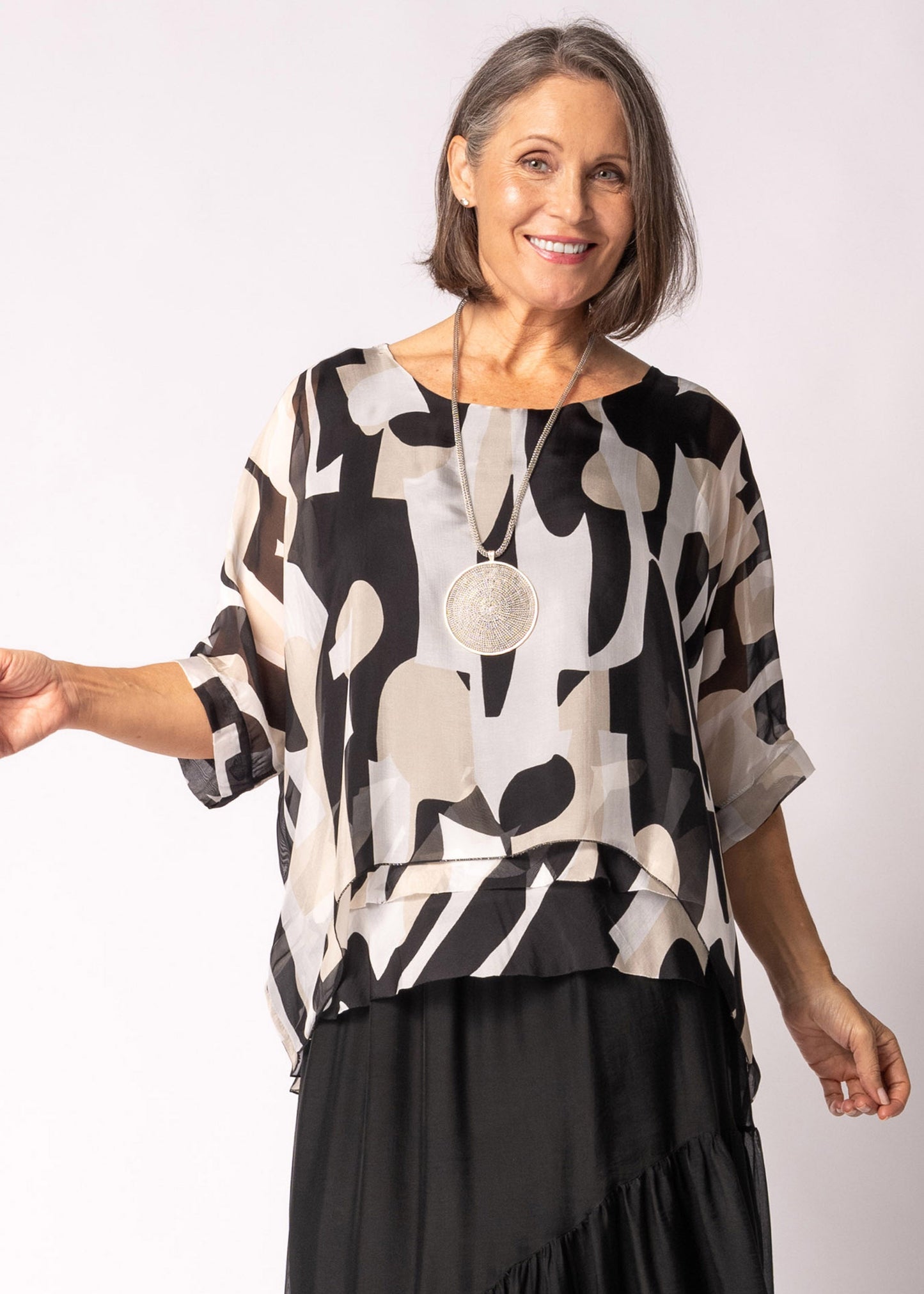 Narella Silk Top in Onyx