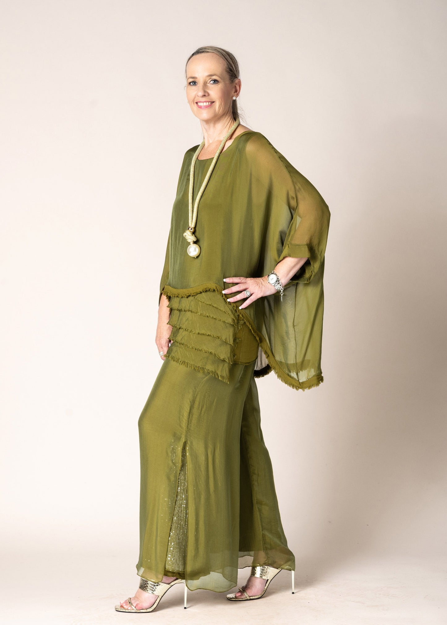 Karolina Silk Pants in Green Olive
