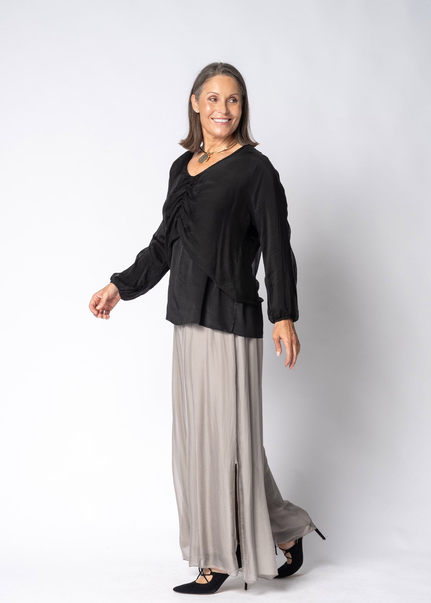 Anara Silk Top in Onyx