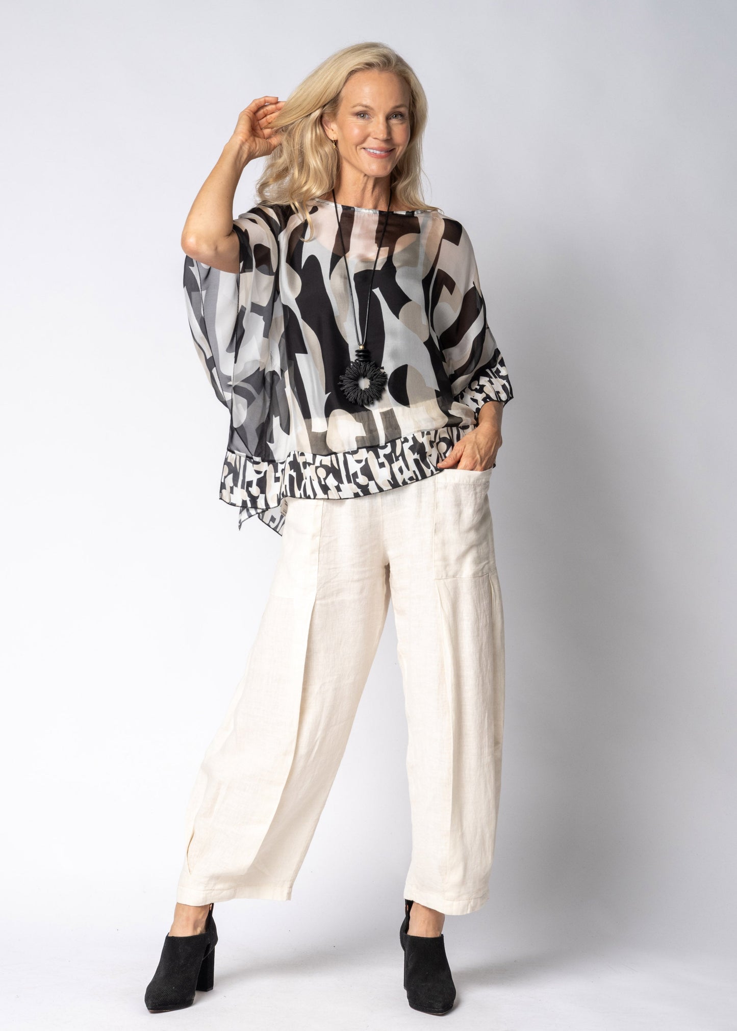 Lyris Silk Top in Onyx