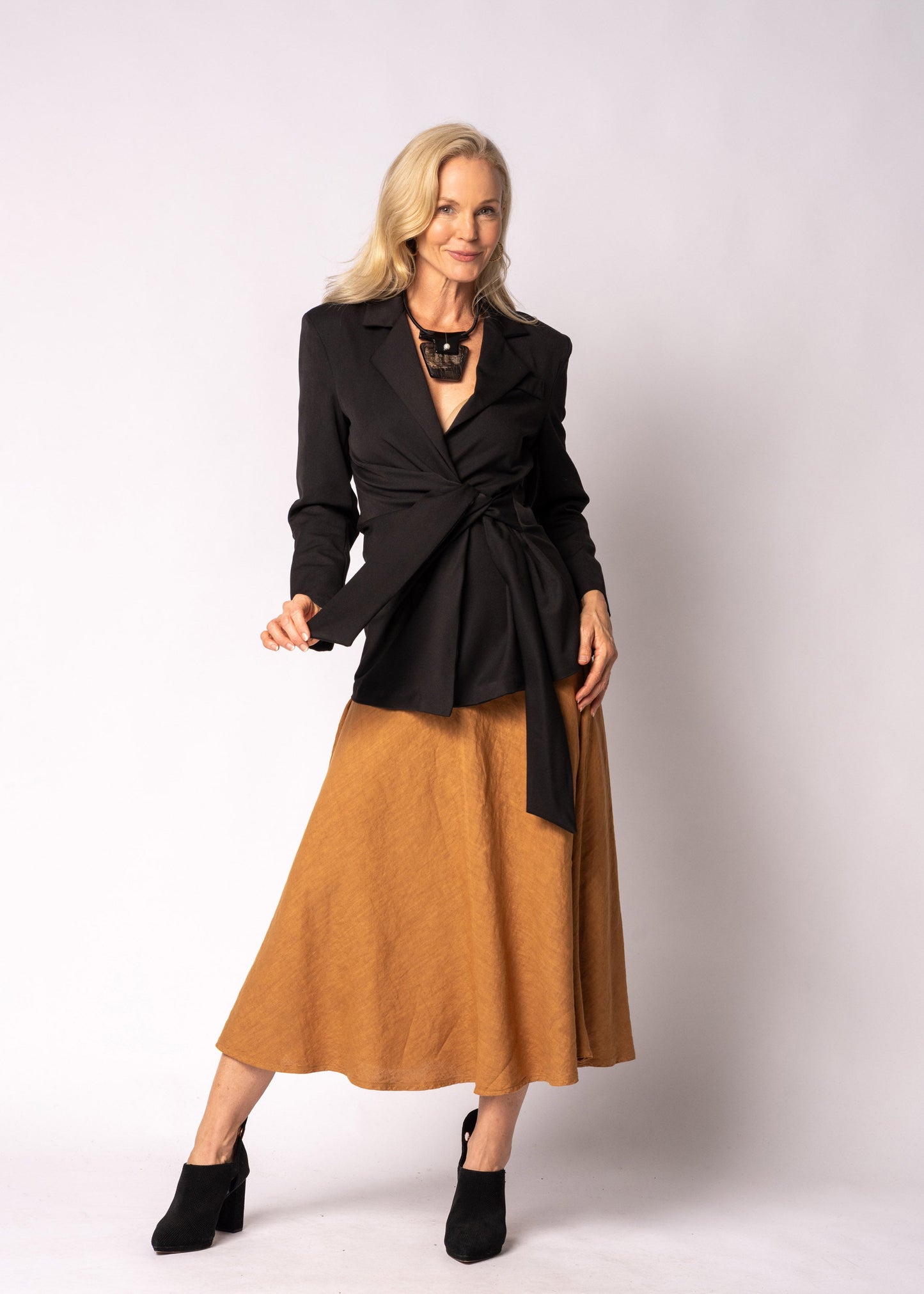 Leonora Jacket in Onyx