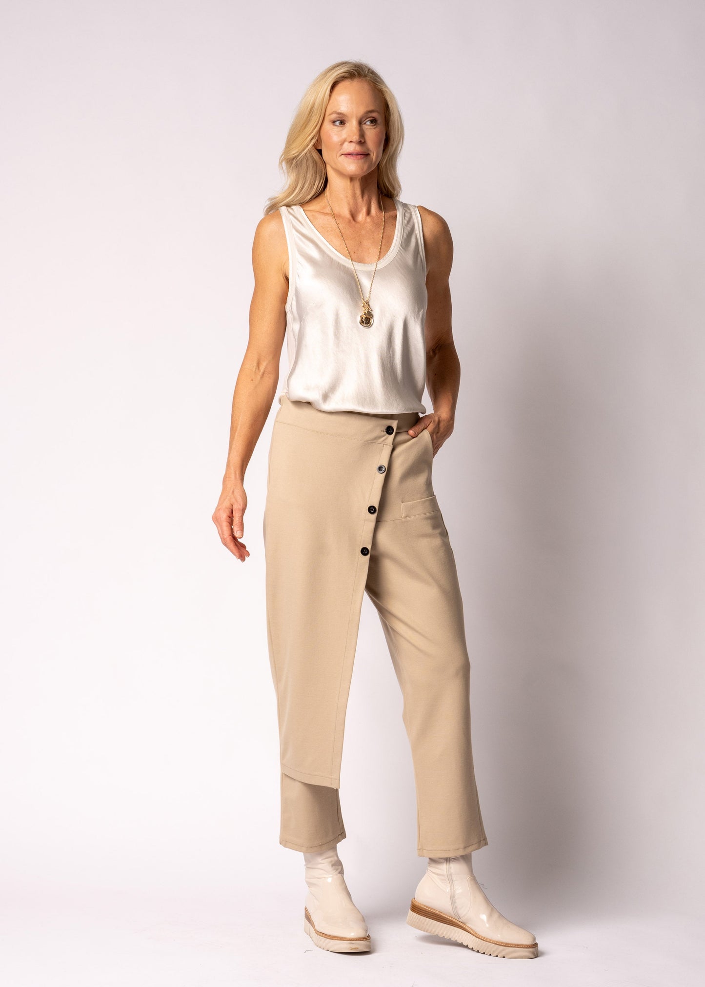 Irisa Pants in Latte