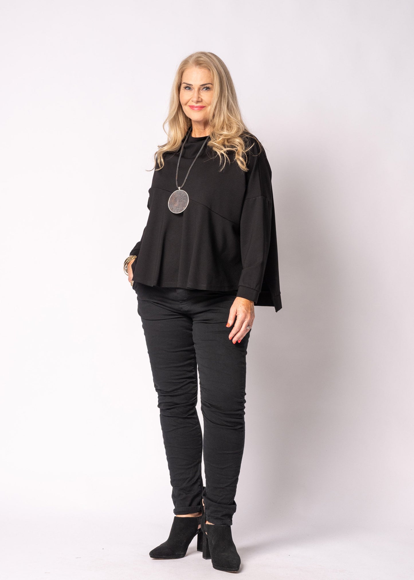 Amadia Top in Onyx