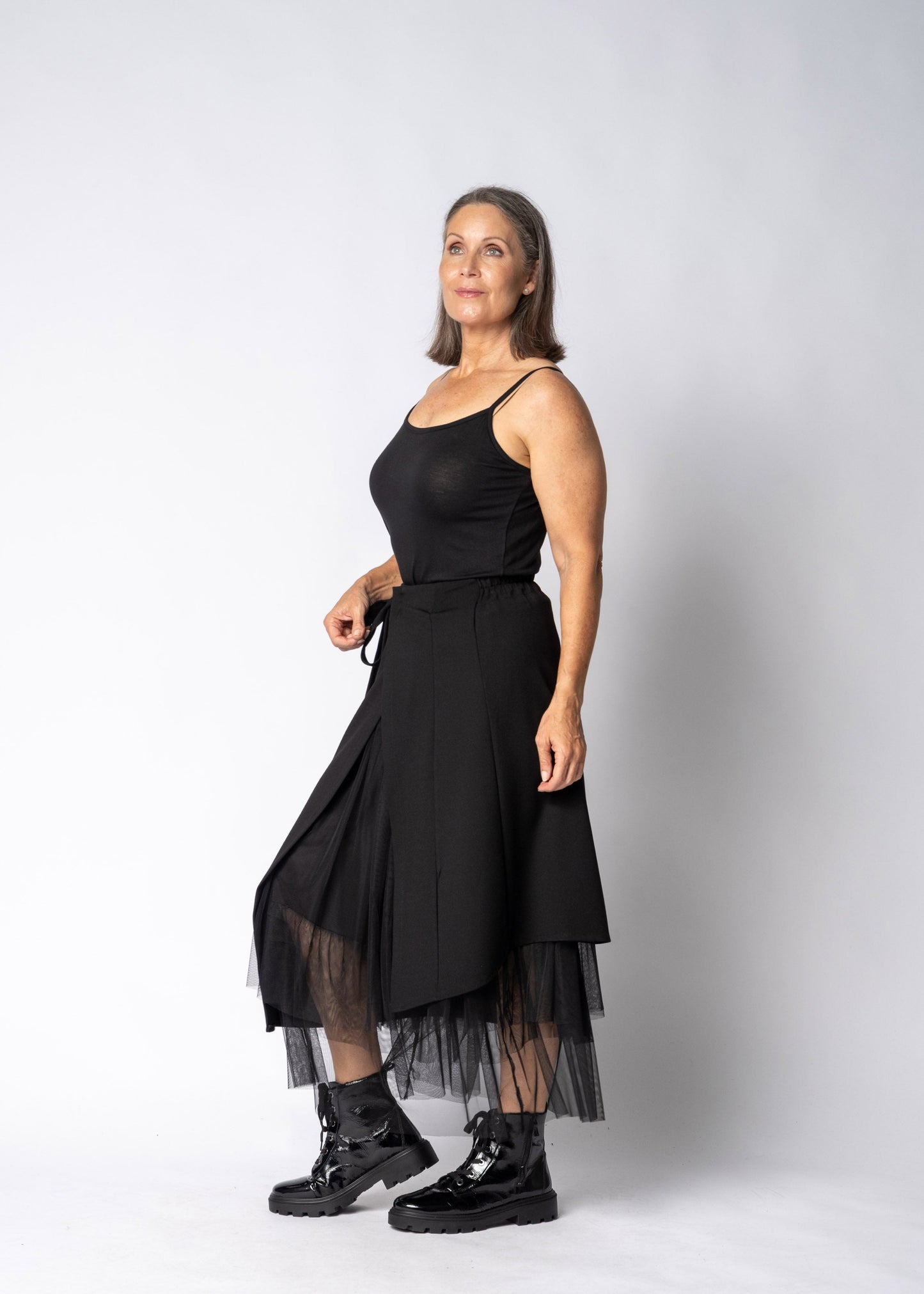 Zaria Skirt in Onyx