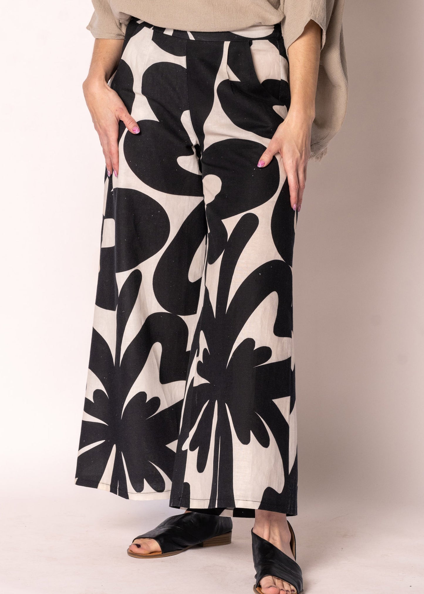 Liora Linen Pants in Cream