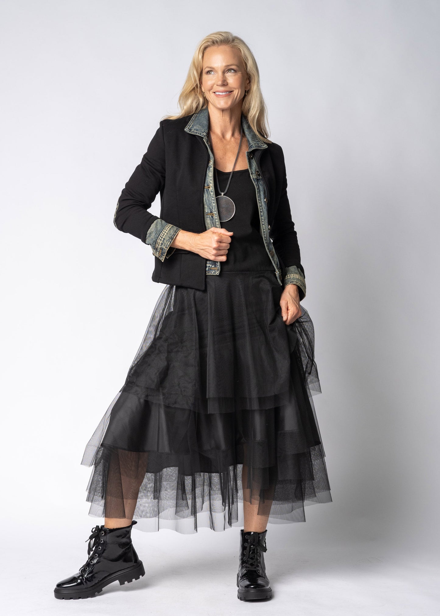 Avenna Jacket in Onyx