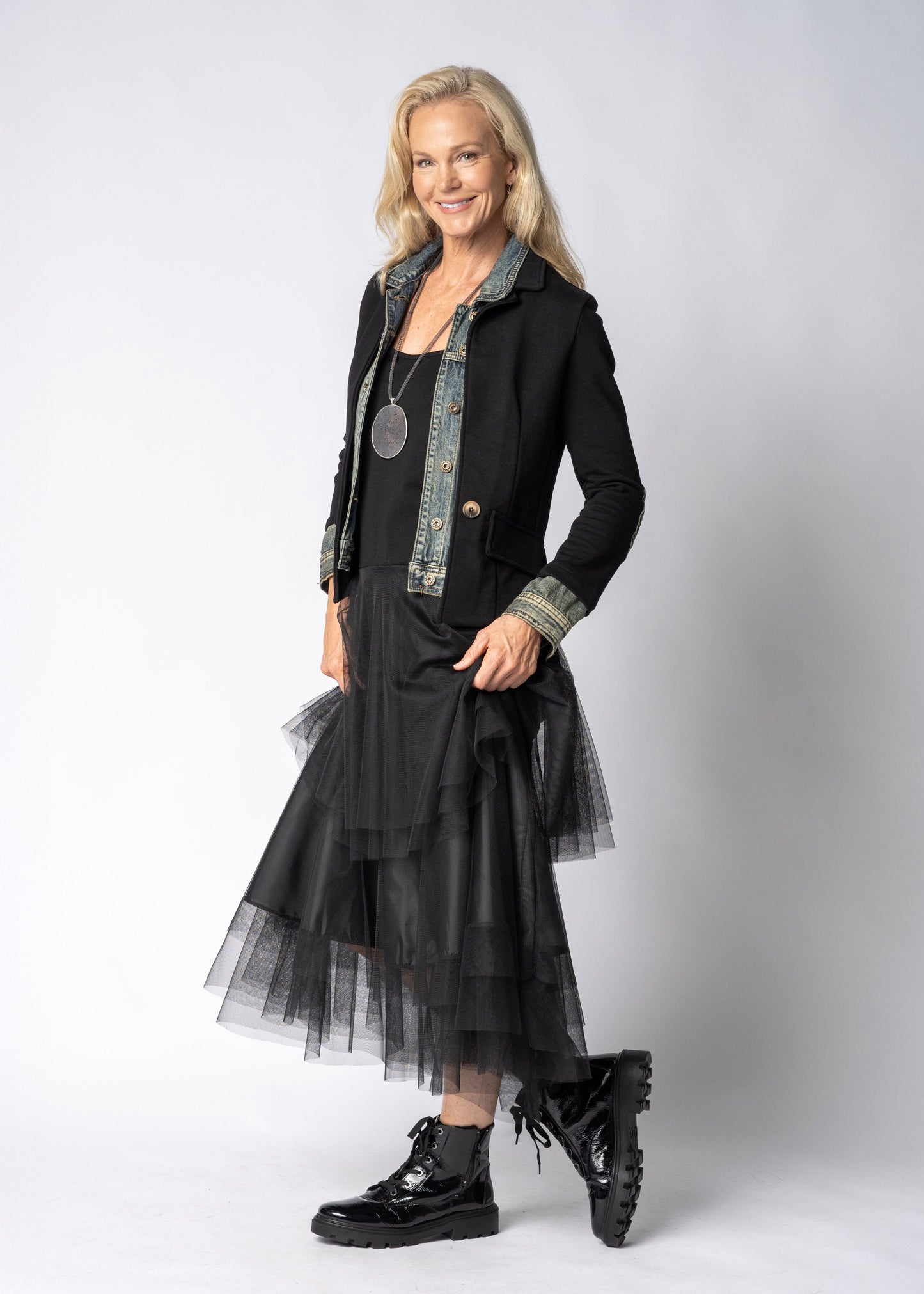 Avenna Jacket in Onyx