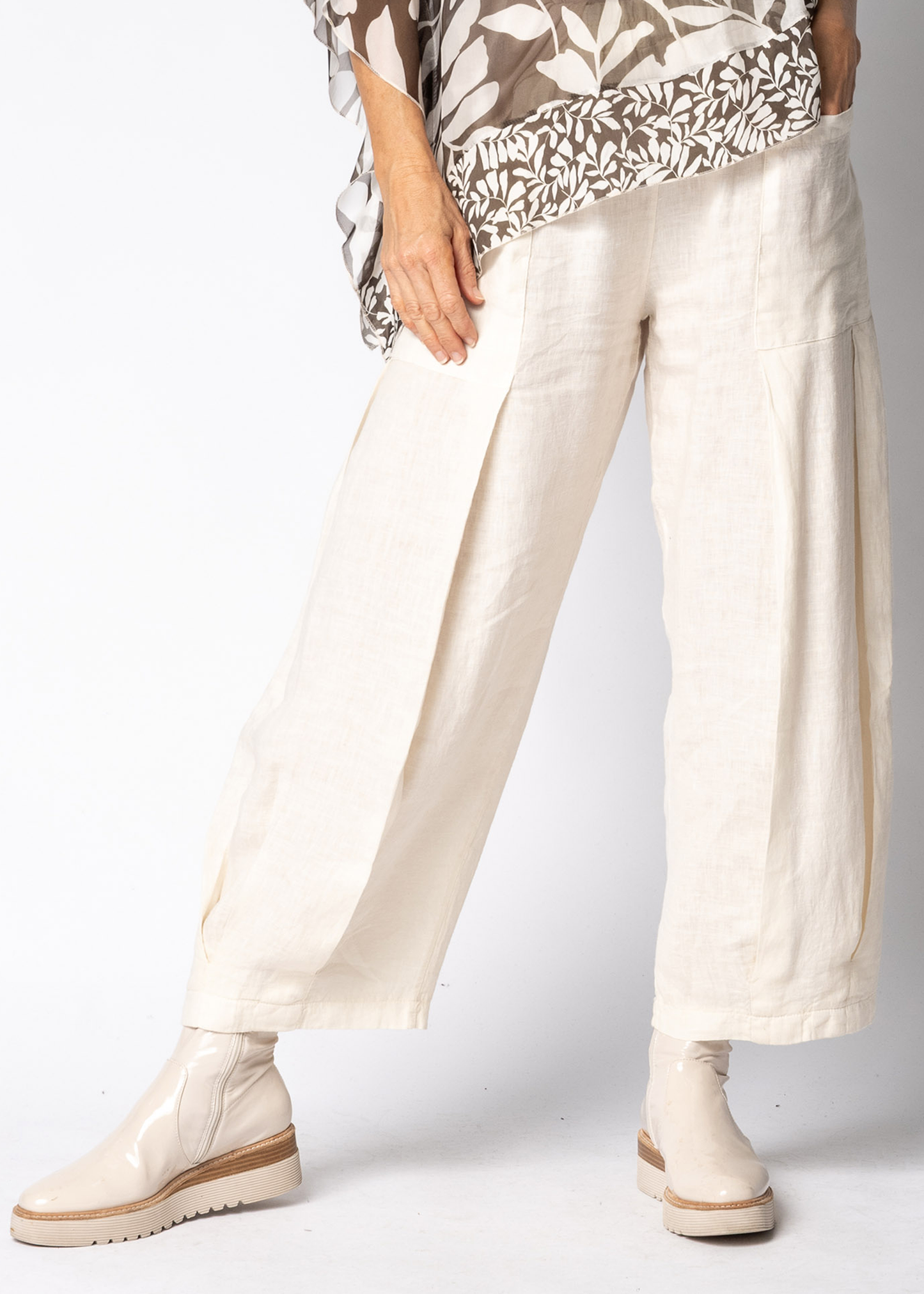 Olenna Linen Pants in Cream