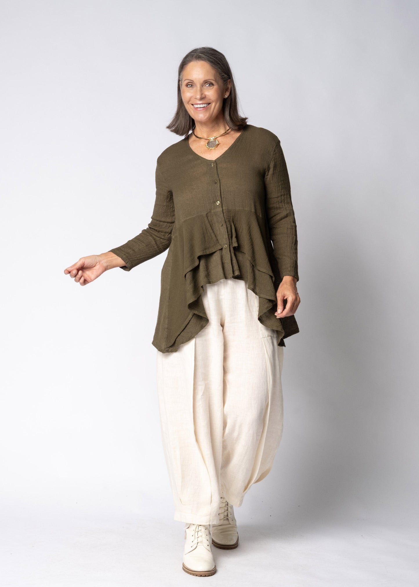 Marenna Linen Top in Moss Green