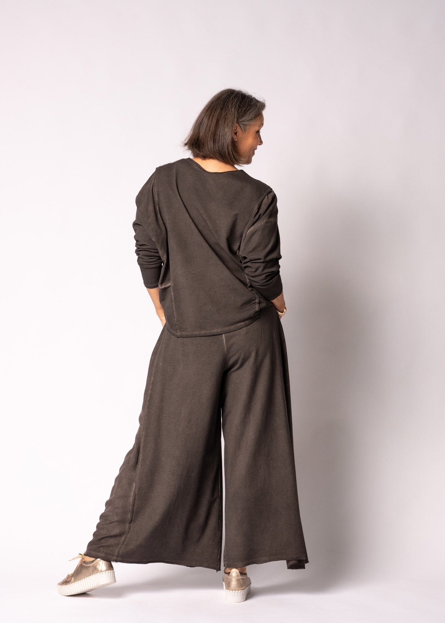 Novelia Pants in Chocolate Truffle