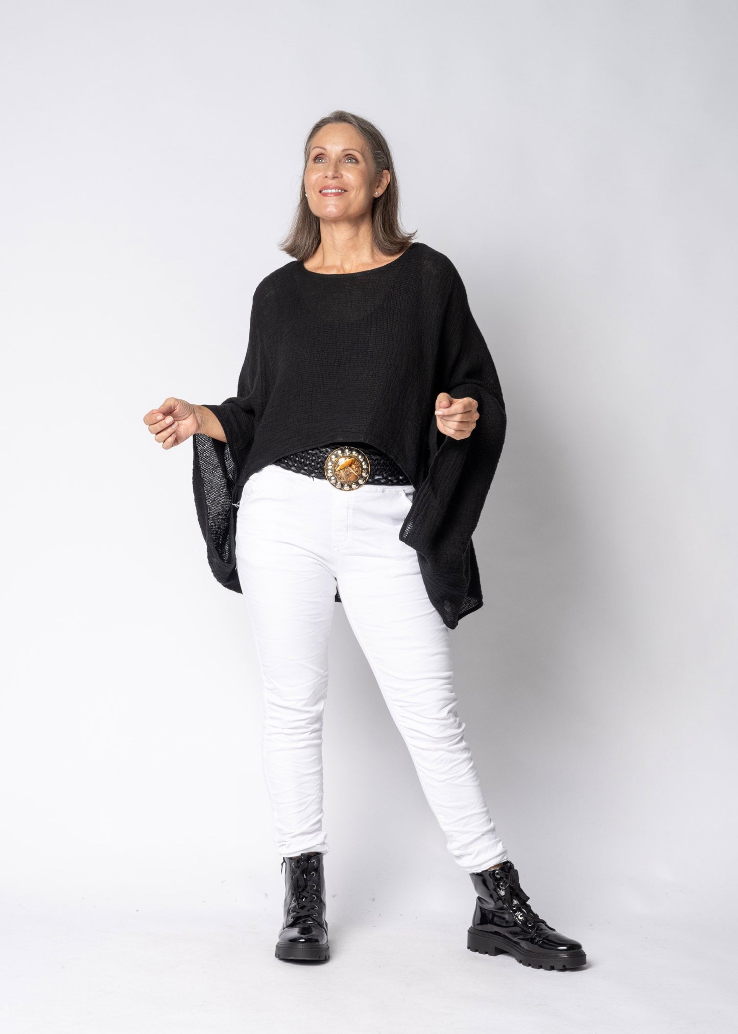 Valetta Linen Top in Onyx