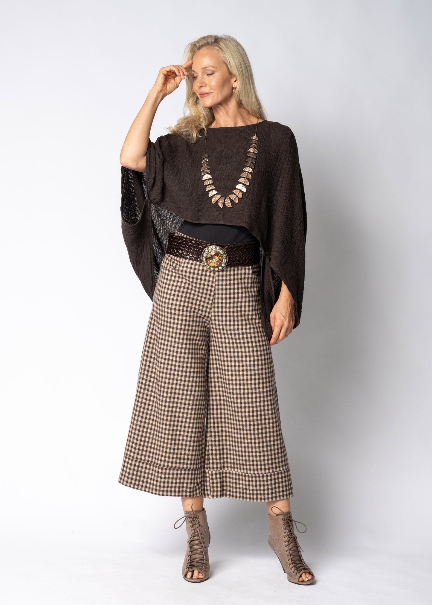 Valetta Linen Top in Chocolate Truffle