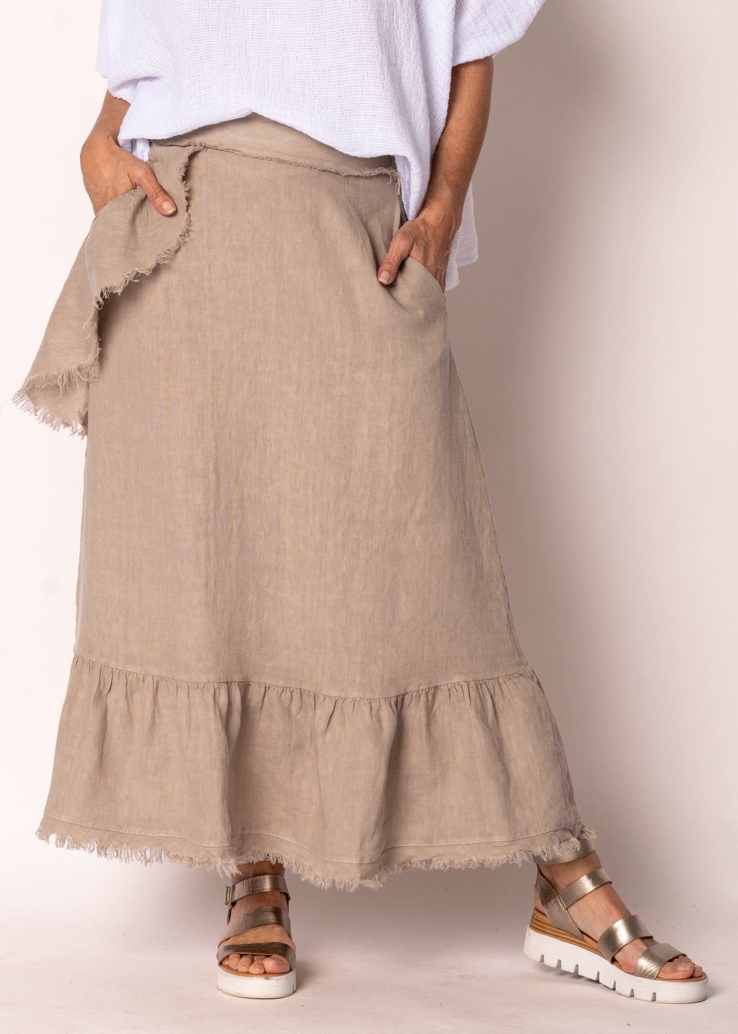 Gessica Linen Skirt in Latte
