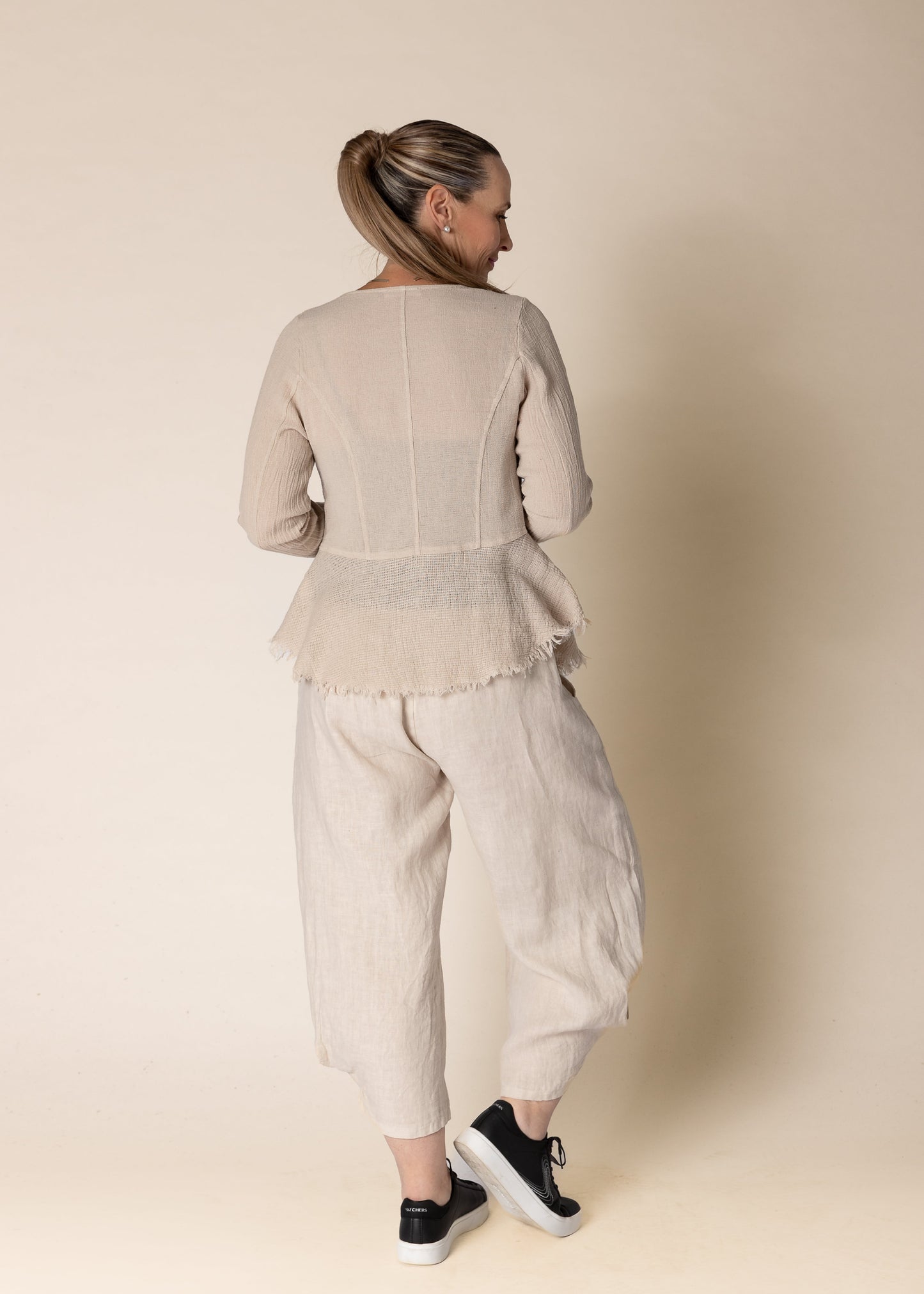 Natalia Linen Jacket in Latte