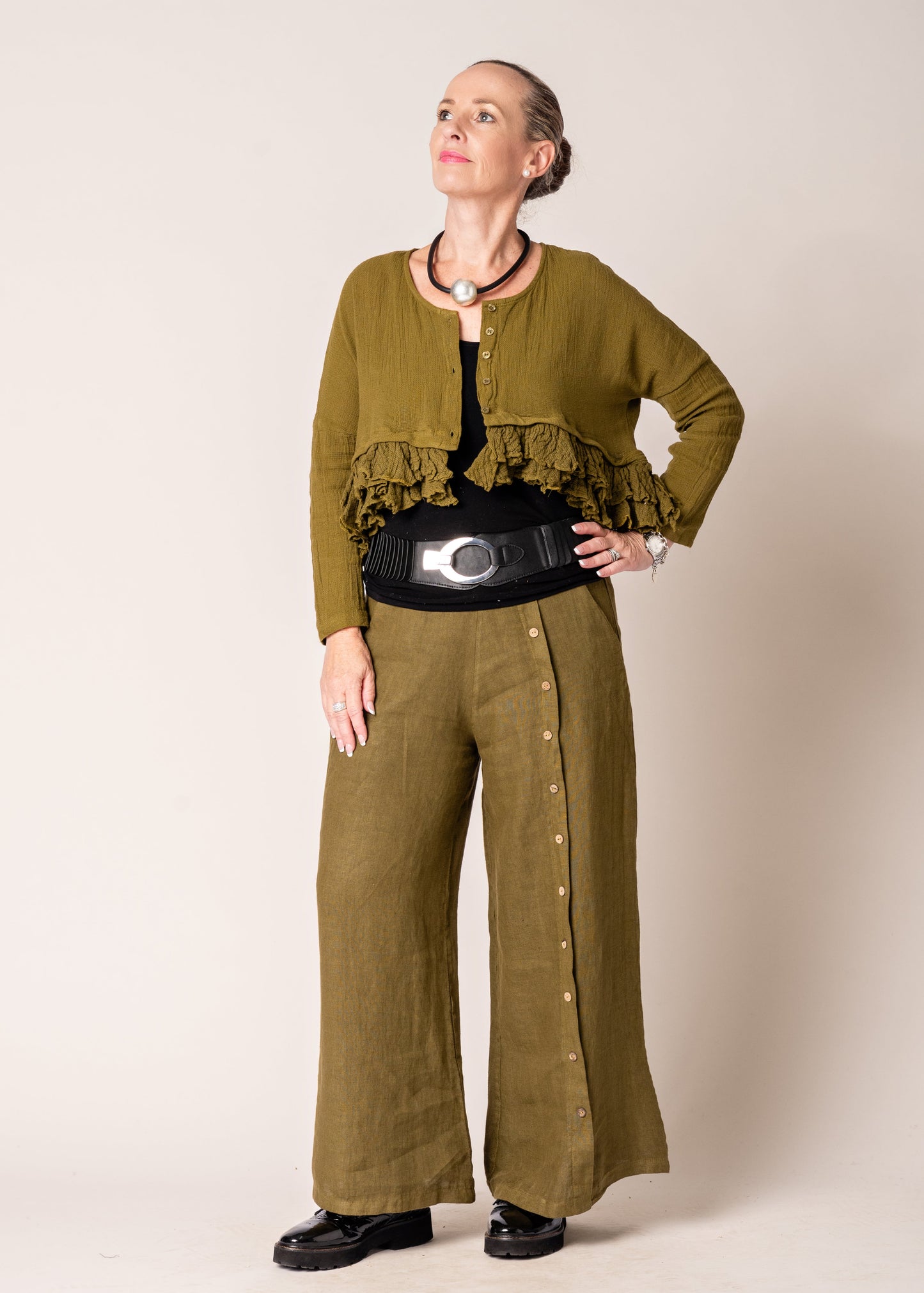 Clair Linen Pants in Green Olive