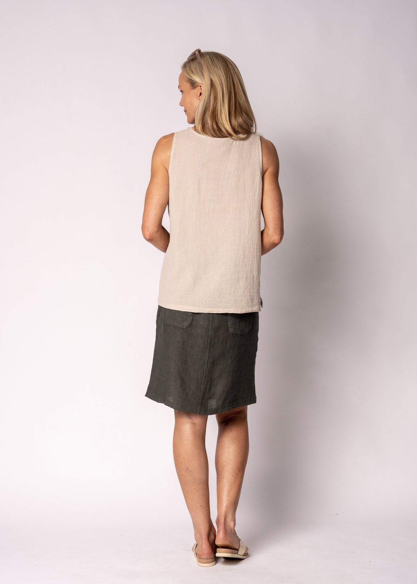 Justine Linen Top in Latte