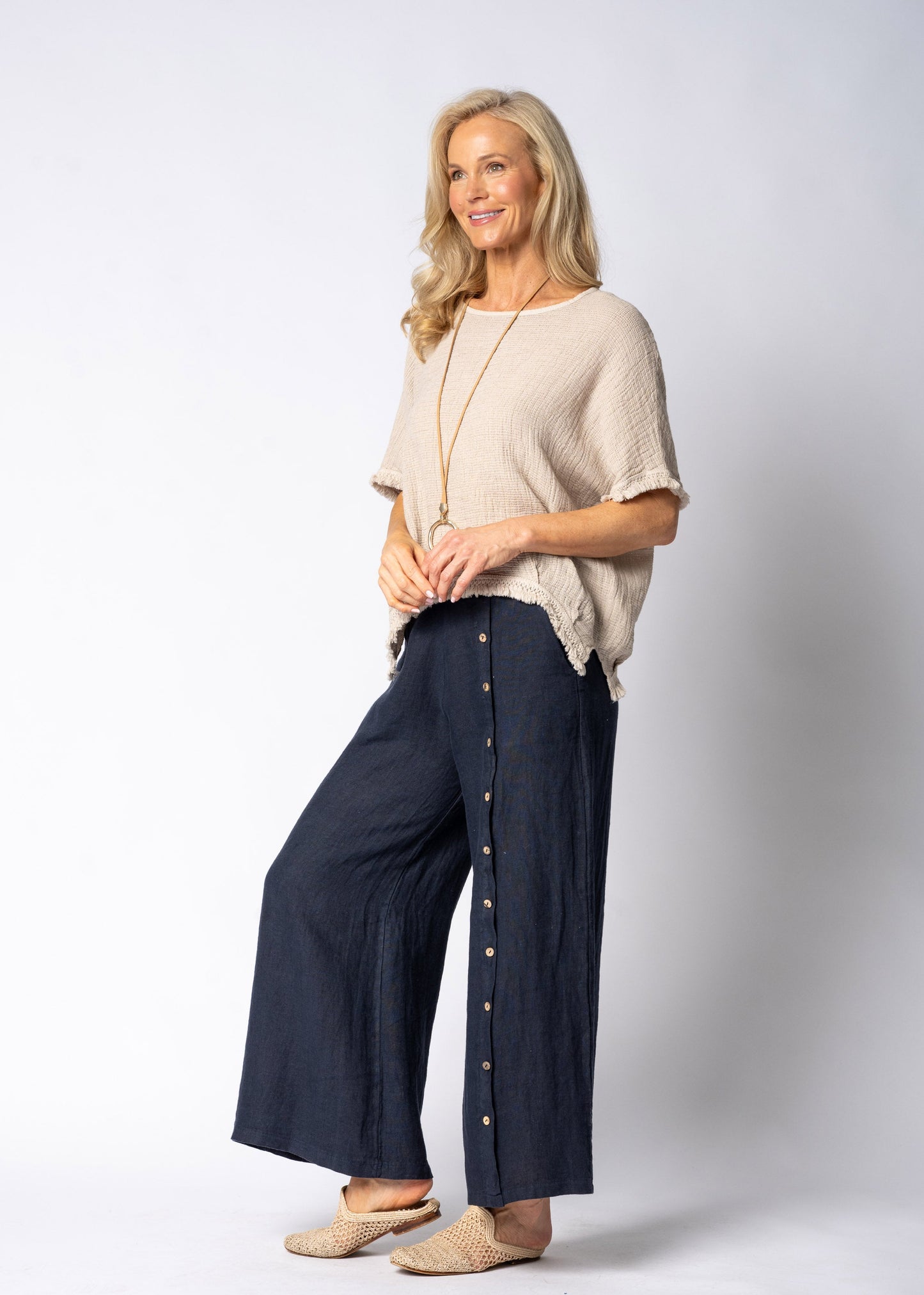 Nixie Linen Top in Latte