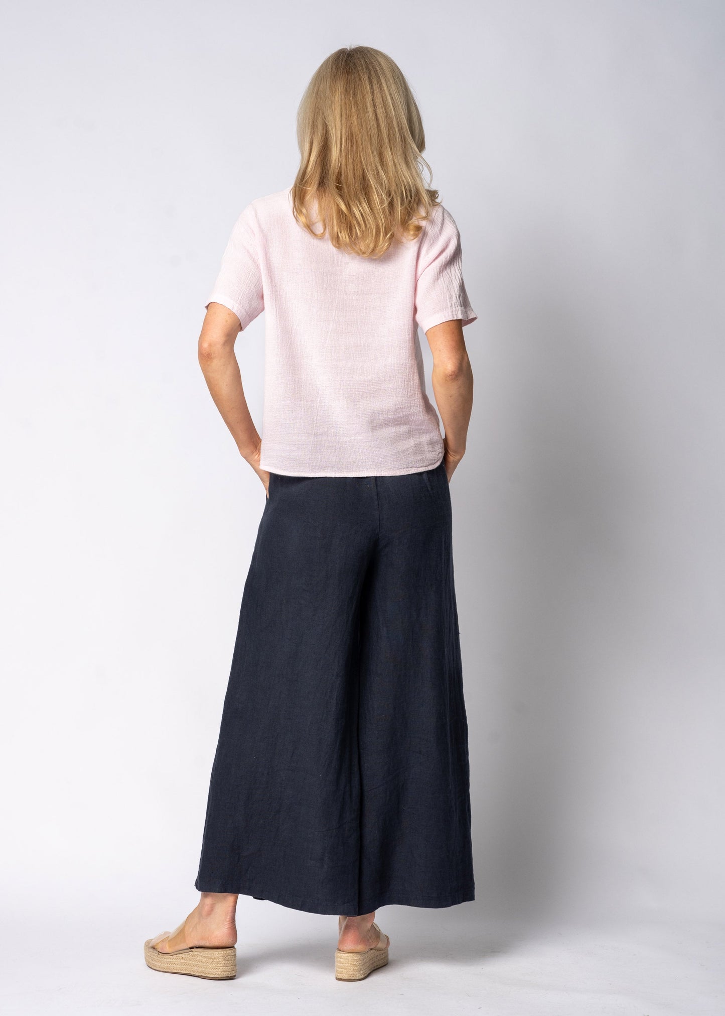 Romara Linen Top in Modena Pink