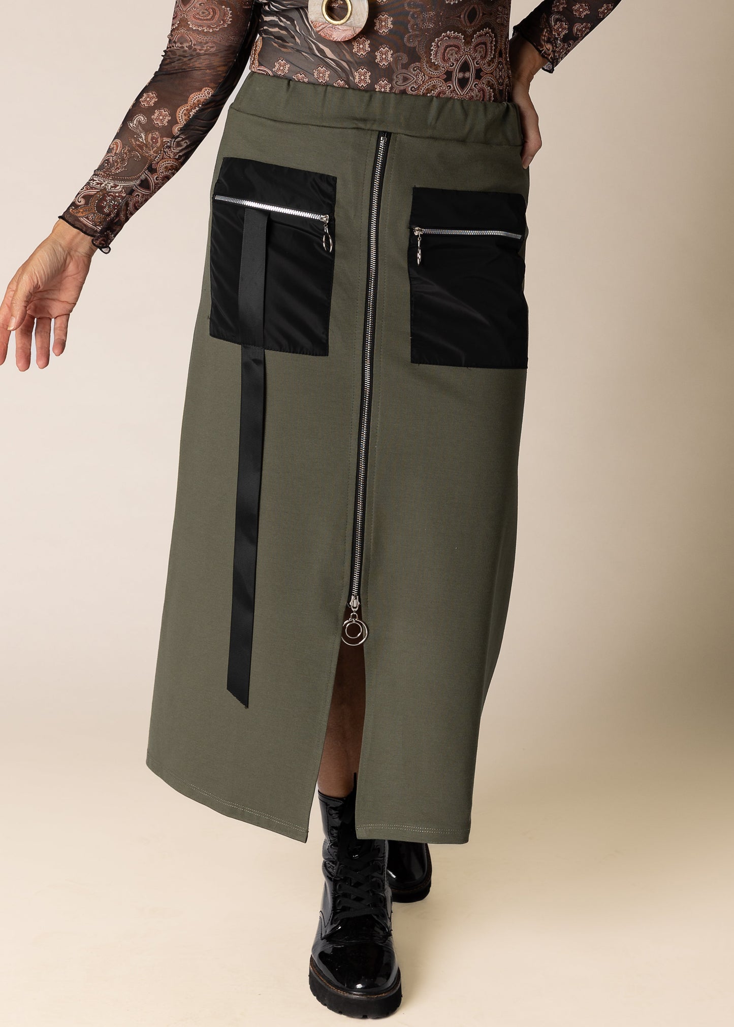 Tinae Skirt in Khaki