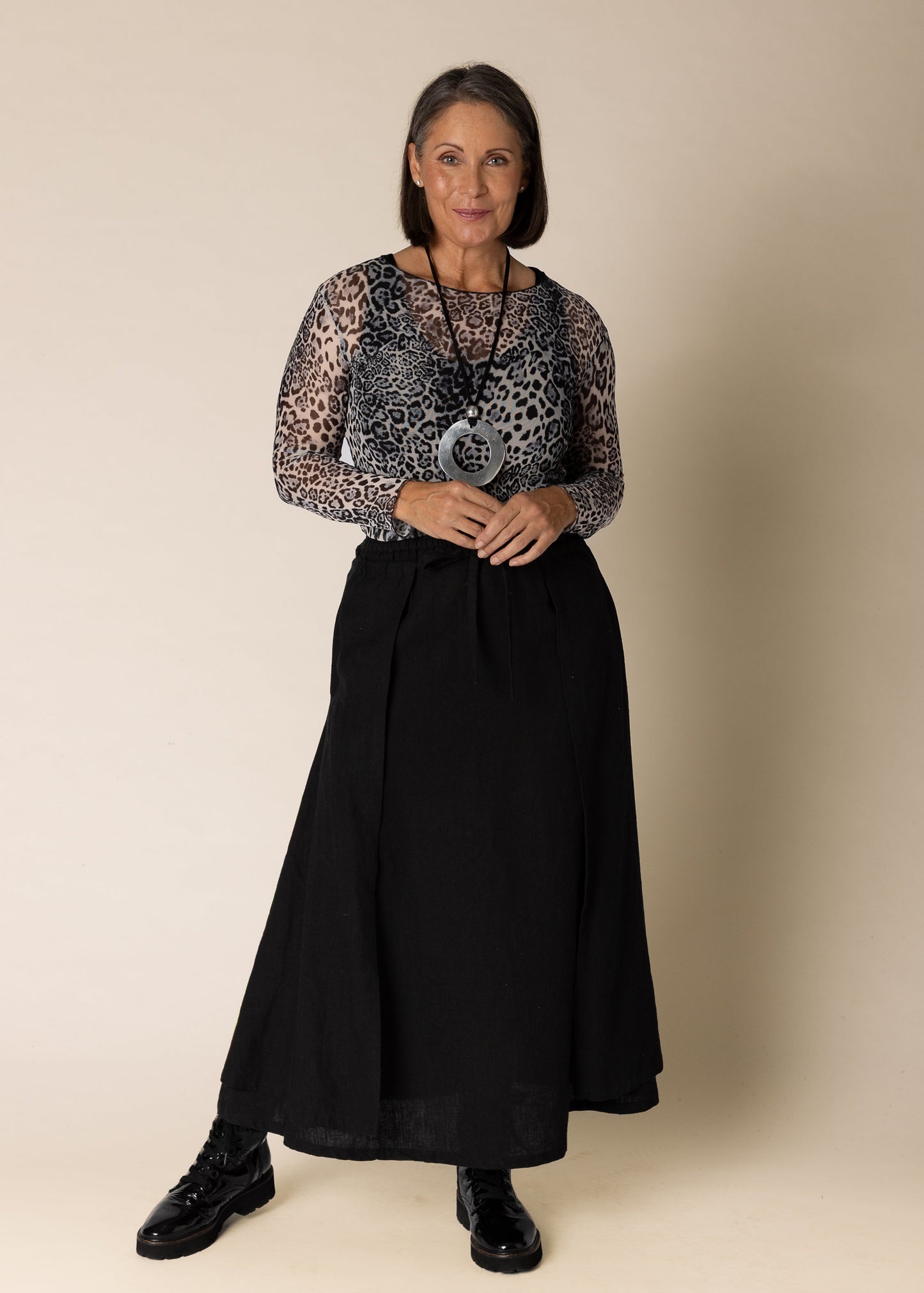 Remington Linen Skirt in Onyx
