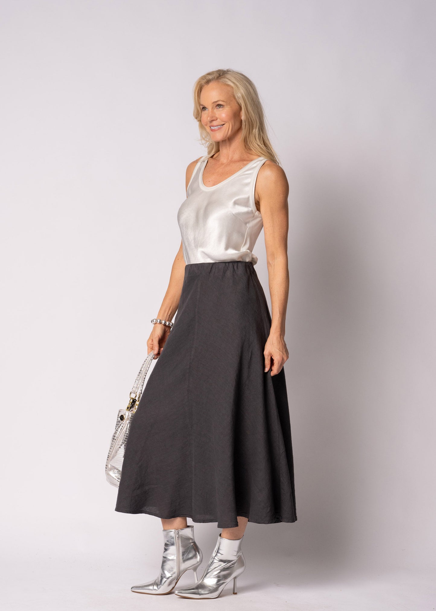 Lela Linen Skirt in Granite