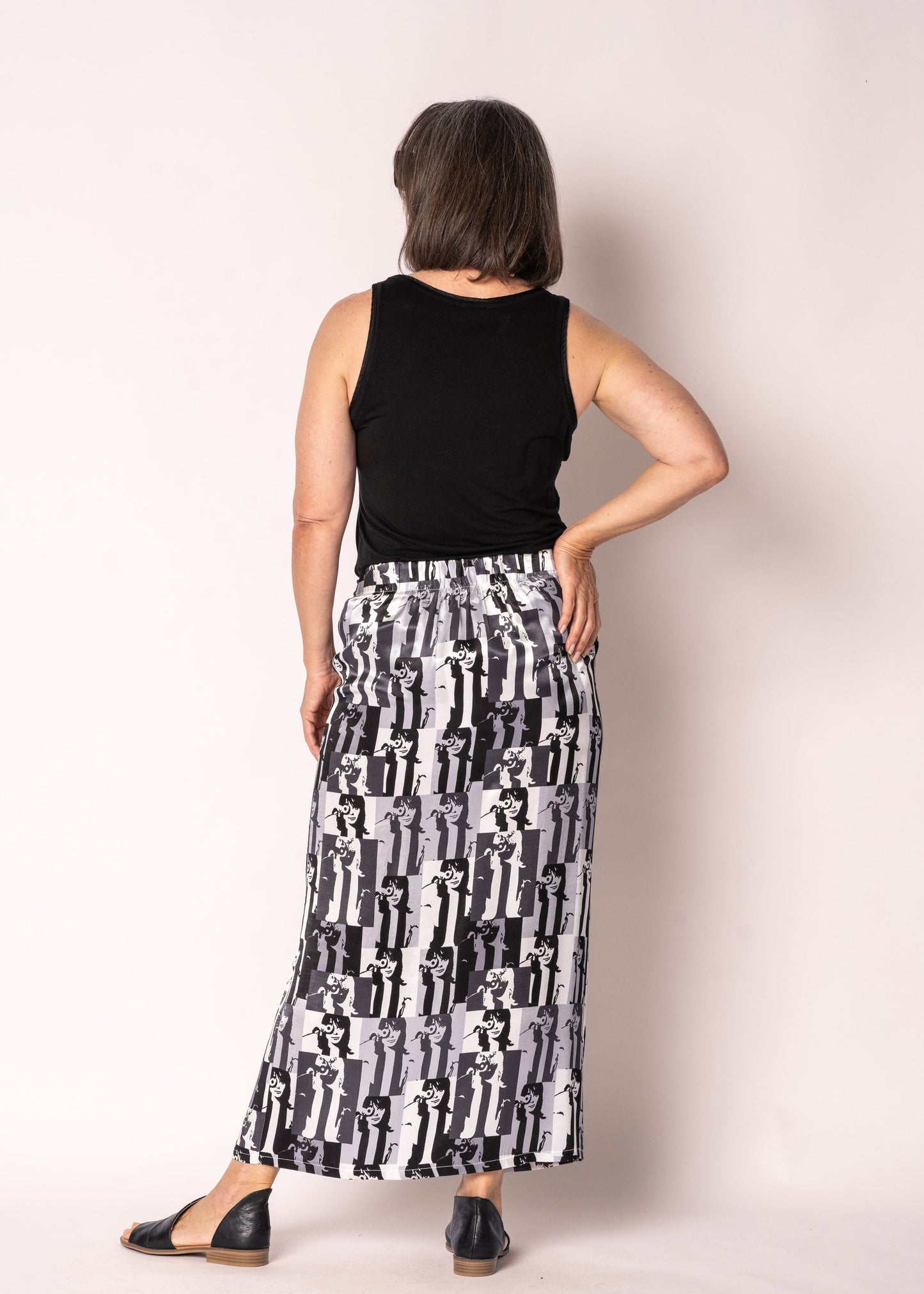 Gracina Skirt in Granite