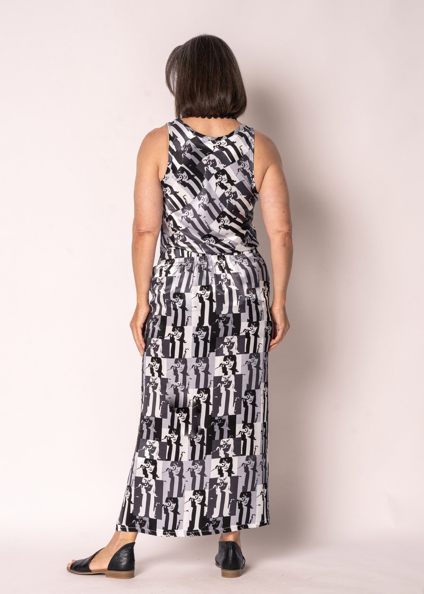 Gracina Skirt in Granite