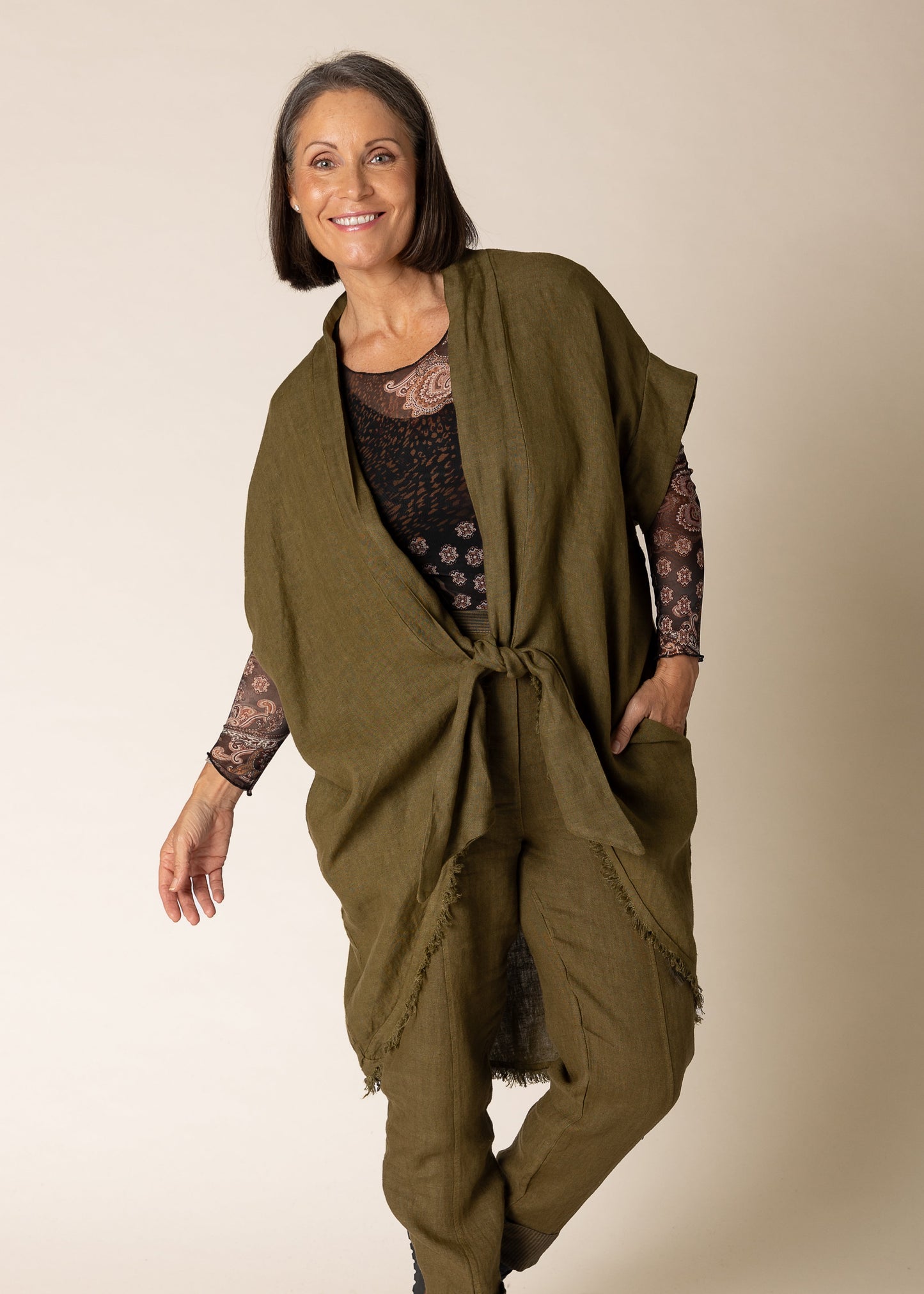 Hayley Linen Jacket in Green Olive