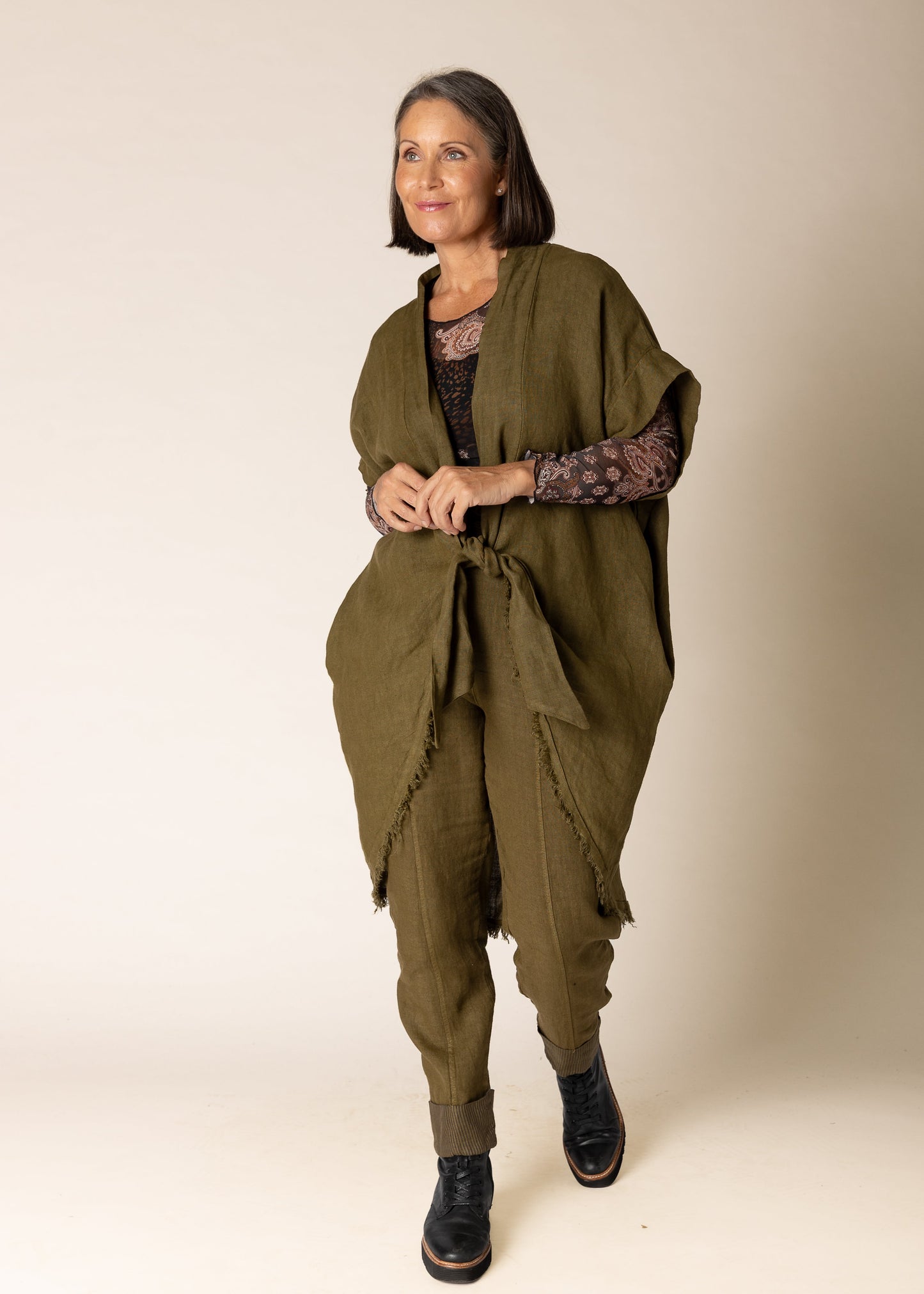 Hayley Linen Jacket in Green Olive