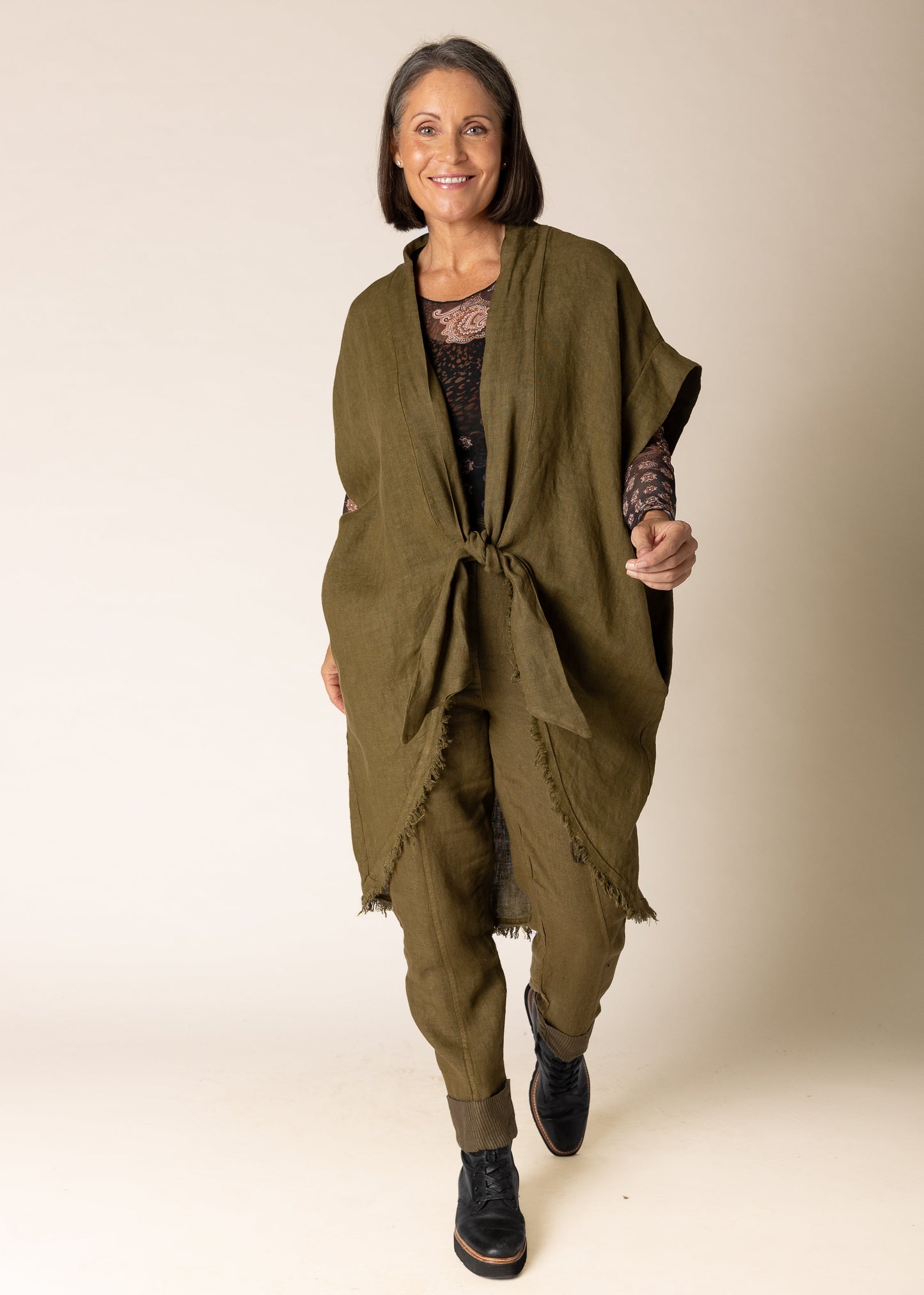 Hayley Linen Jacket in Green Olive