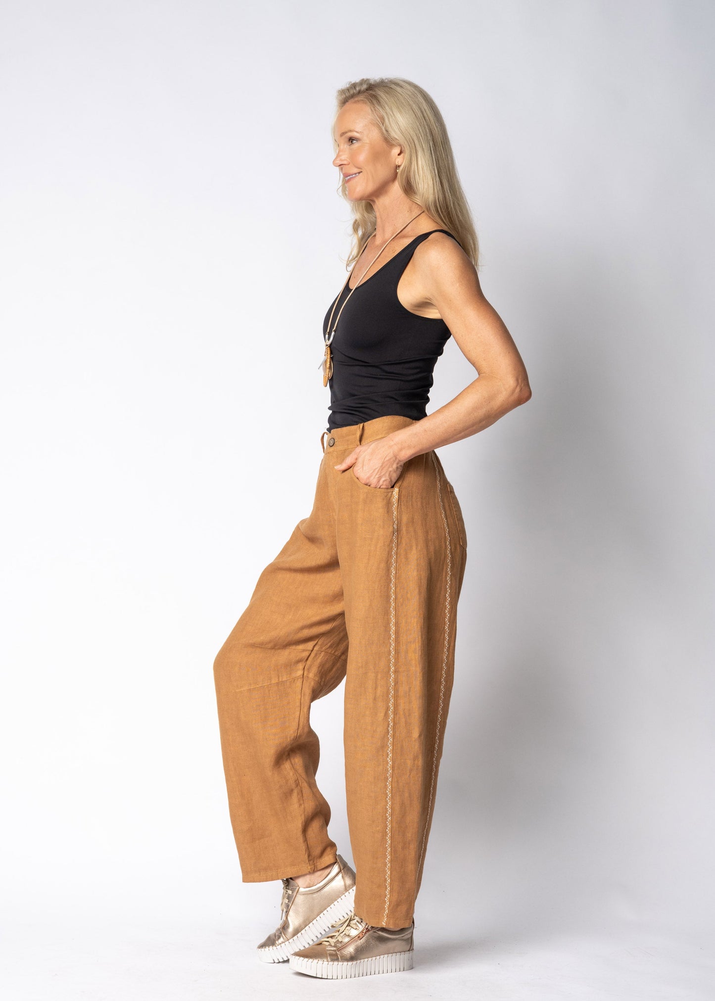 Wendy Linen Pants in Sahara Sand