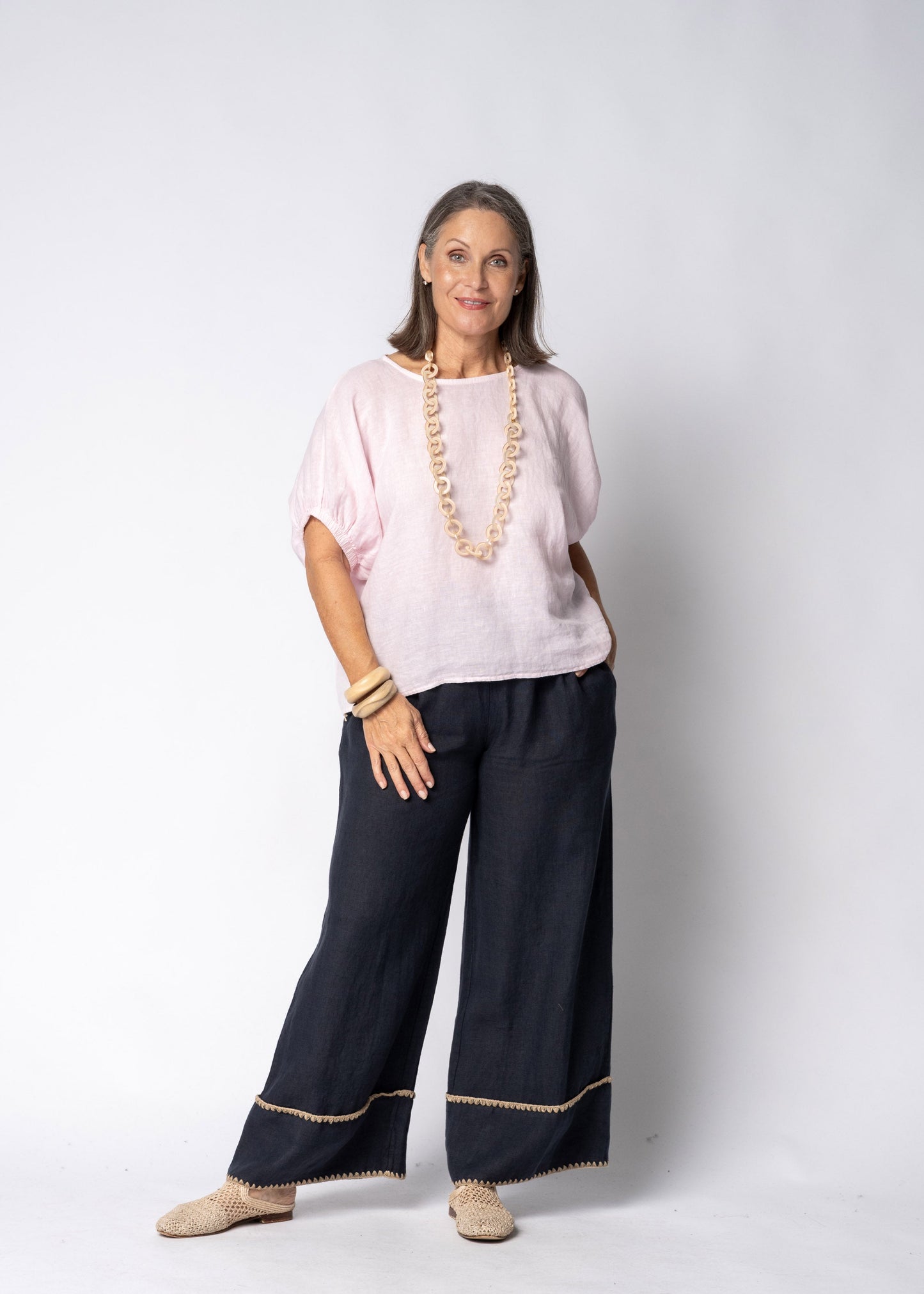 Tindra Linen Pants in Navy