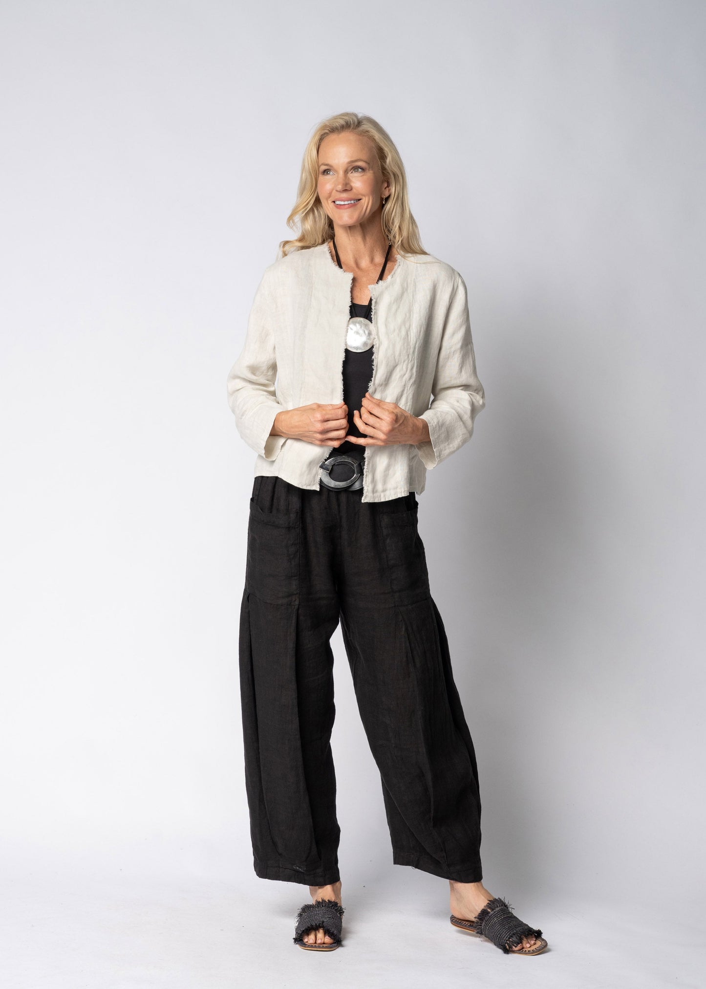 Olenna Linen Pants in Onyx