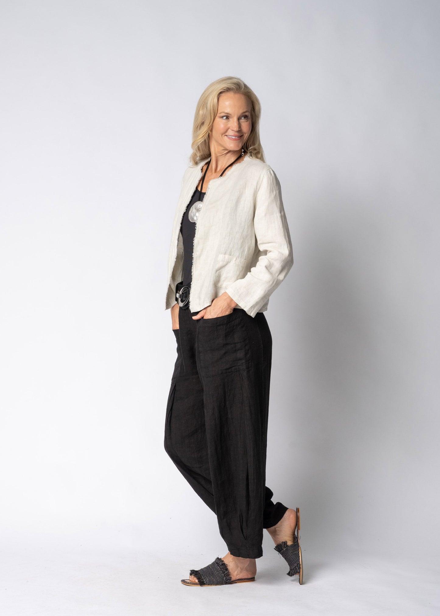 Olenna Linen Pants in Onyx