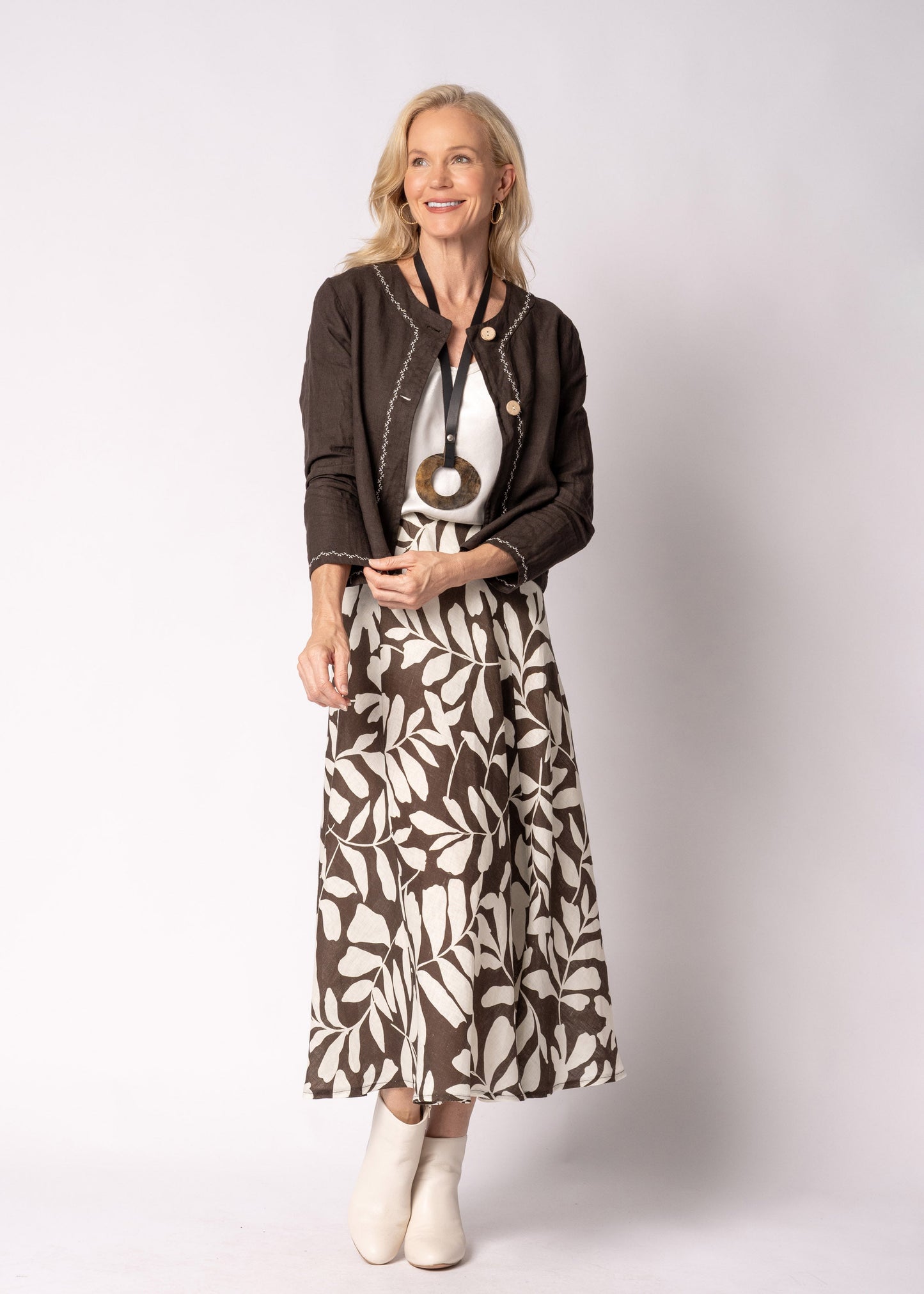 Teresa Linen Jacket in Chocolate Truffle