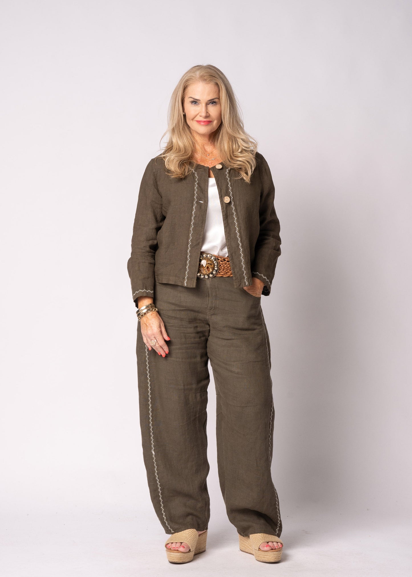 Teresa Linen Jacket in Moss Green