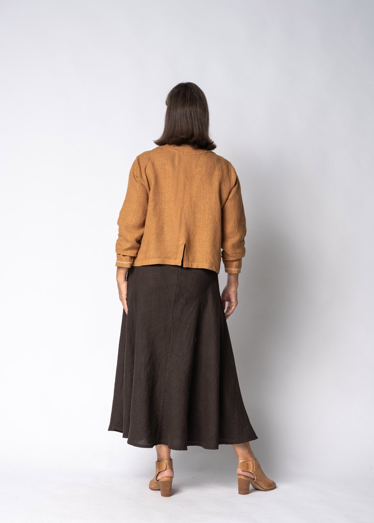 Teresa Linen Jacket in Sahara Sand
