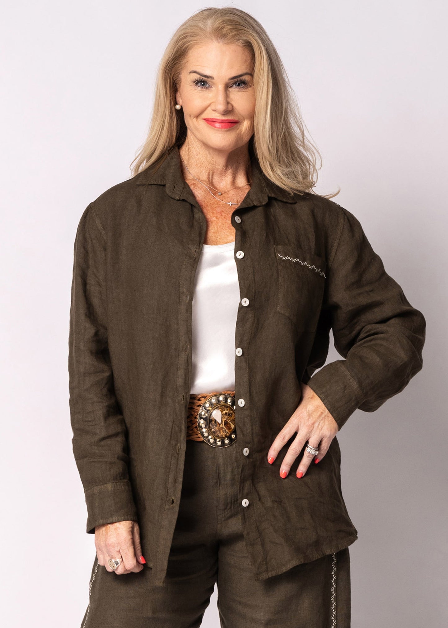 Christy Linen Top in Moss Green