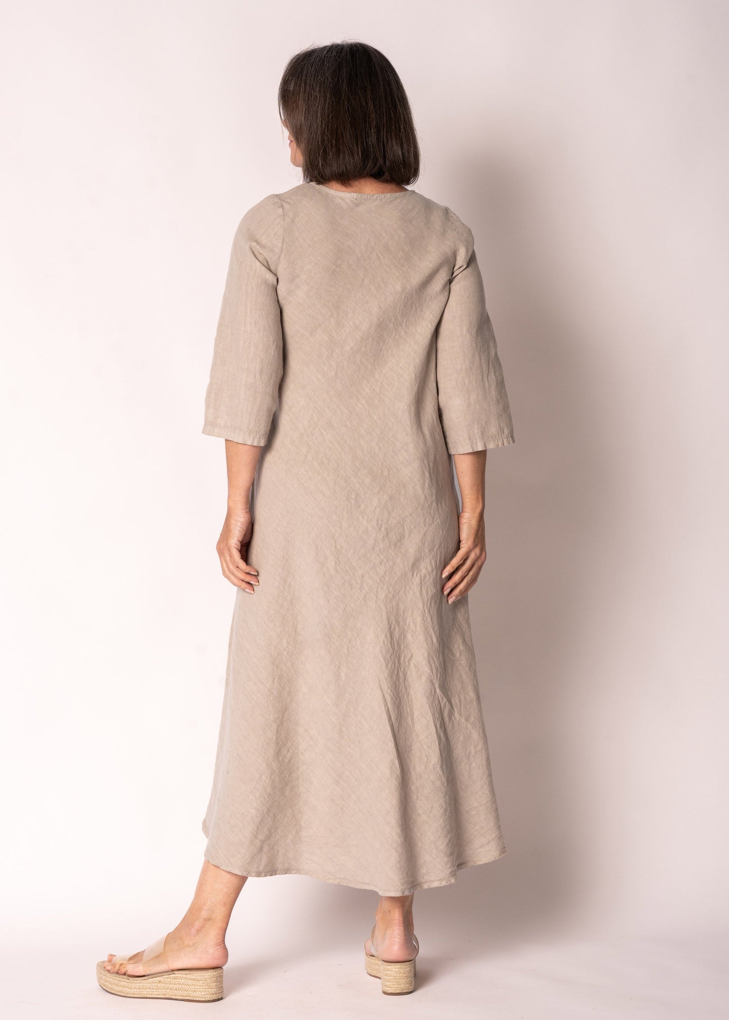 Brontie Linen Dress in Latte