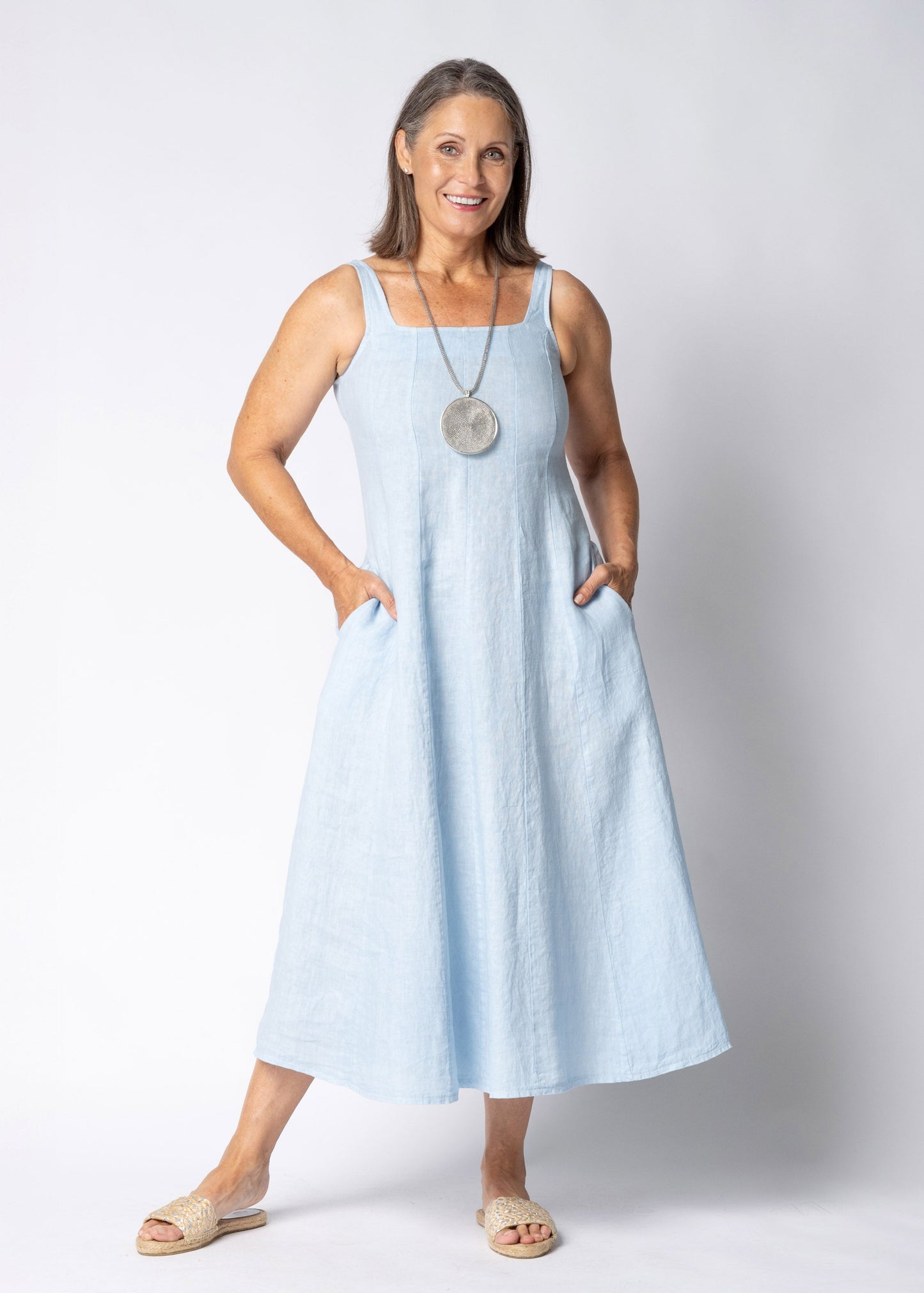 Selana Linen Dress in Baby Blue