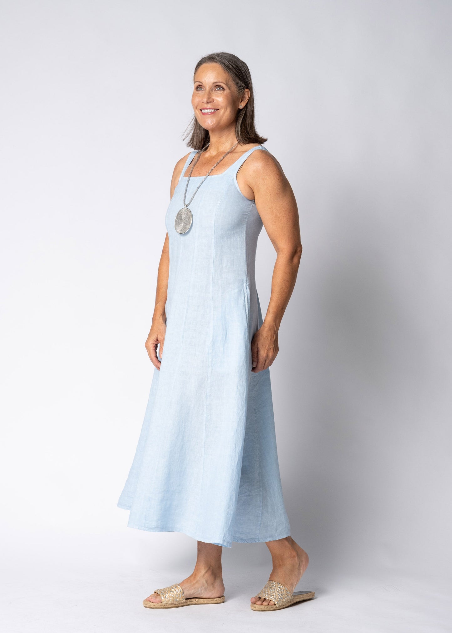 Selana Linen Dress in Baby Blue