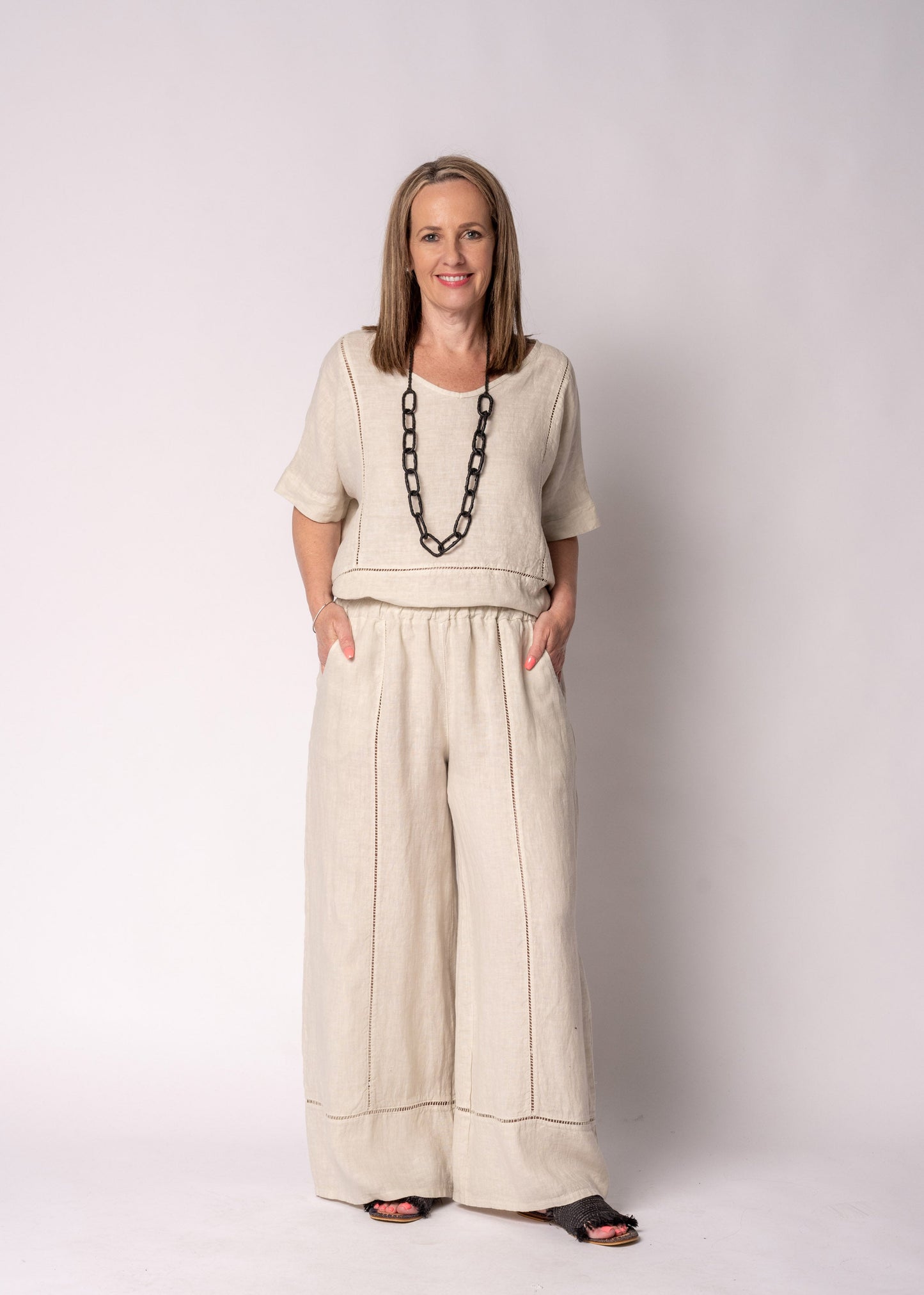 Saphina Linen Pants in Latte
