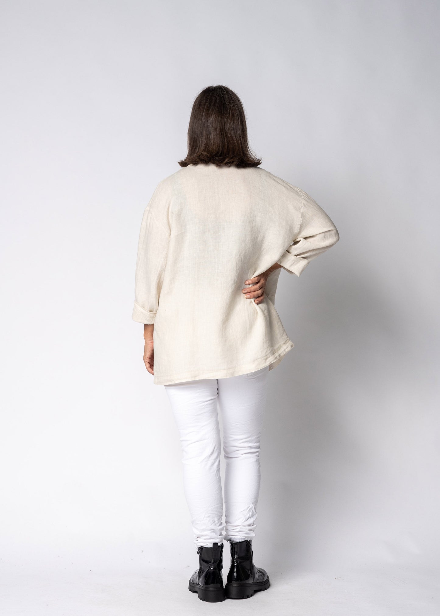Liza Linen Jacket in Latte