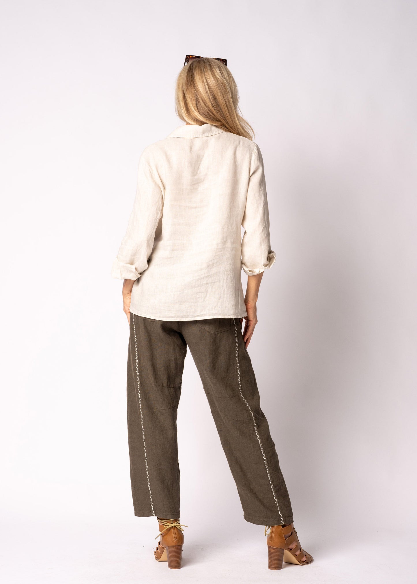 Jaime Linen Top in Latte