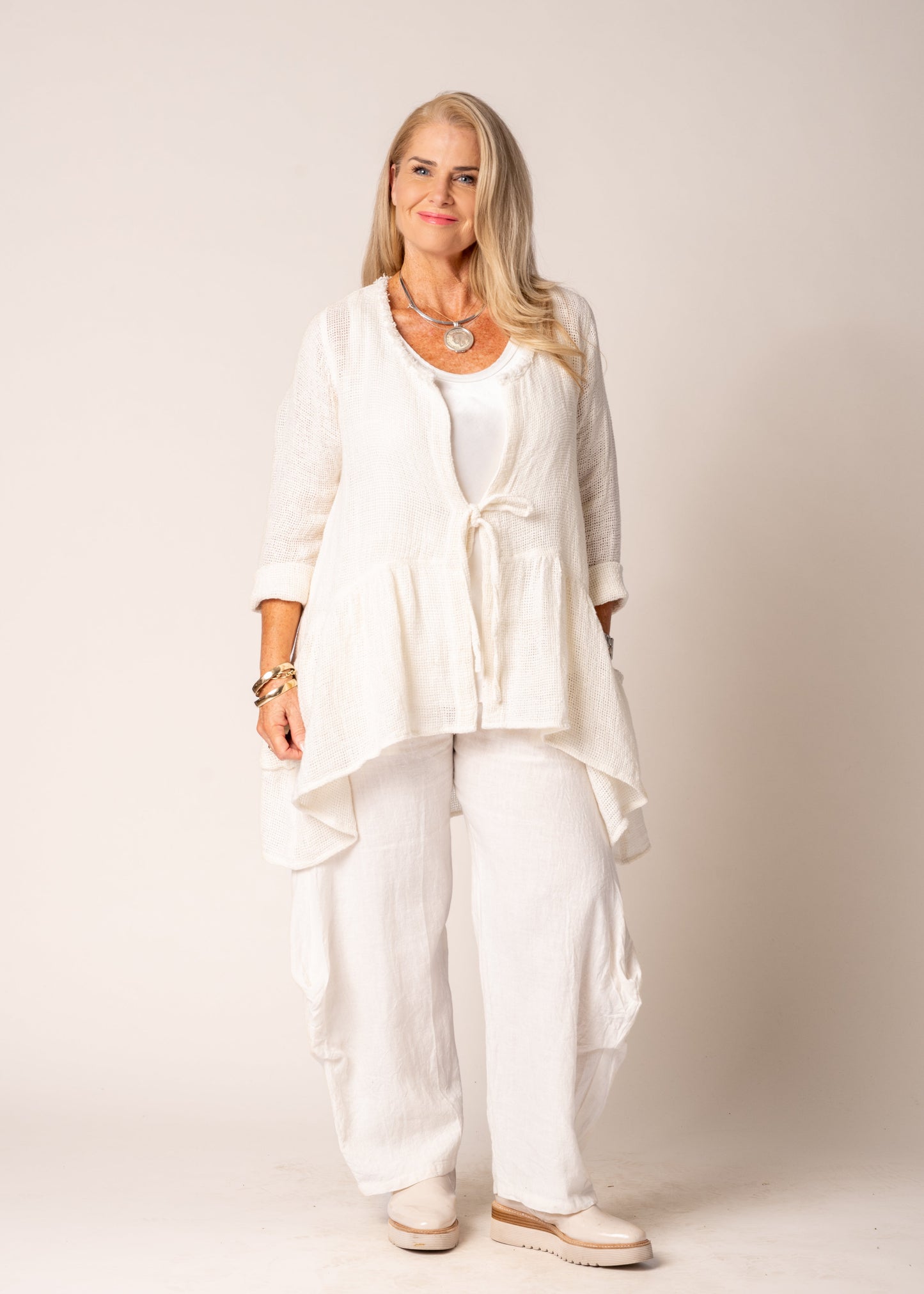 Maelis Linen Top in Cream