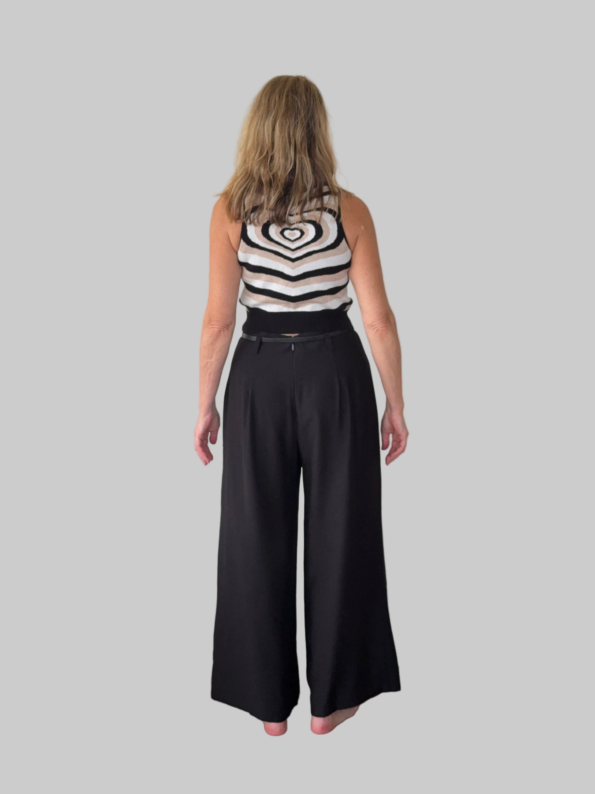 Black flowy wide leg pants women - back view - pleated detail - with belt and geometric knit tank top - Cheeky Goddess Australia